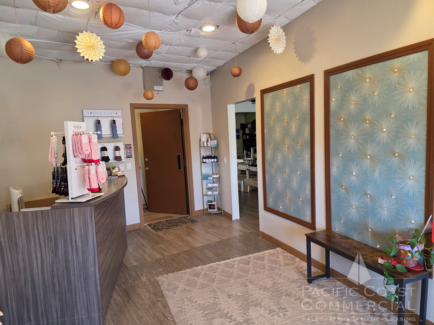 3123318
