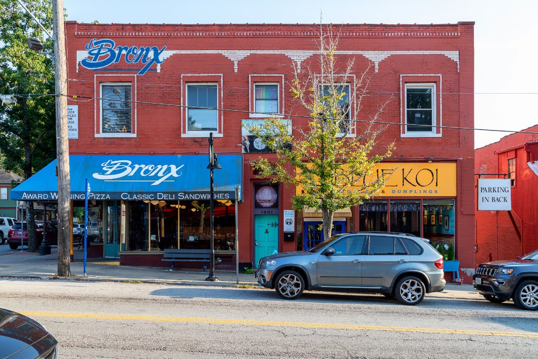 1801 W 39Th St, Kansas City, MO 64111