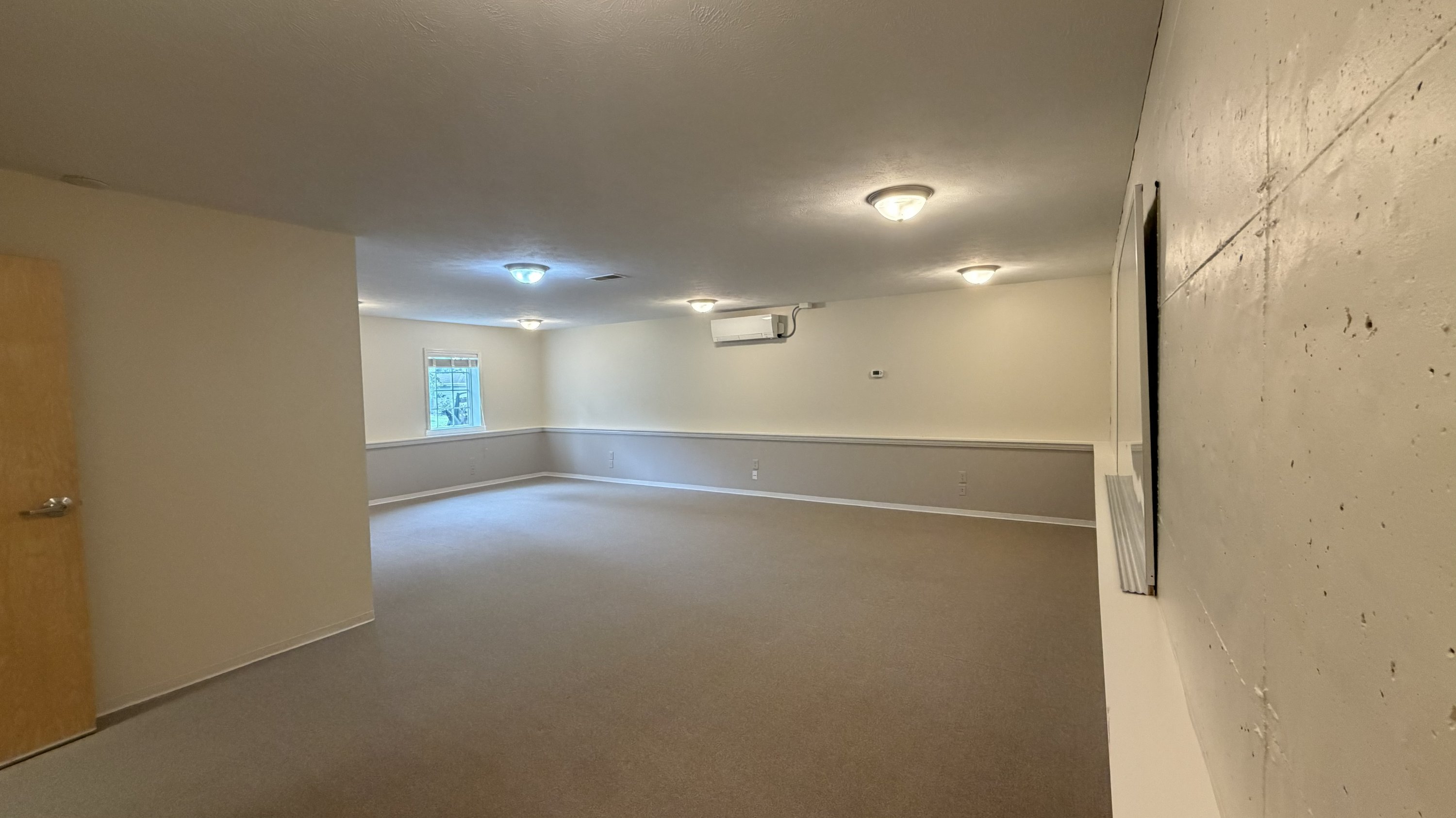 3856175