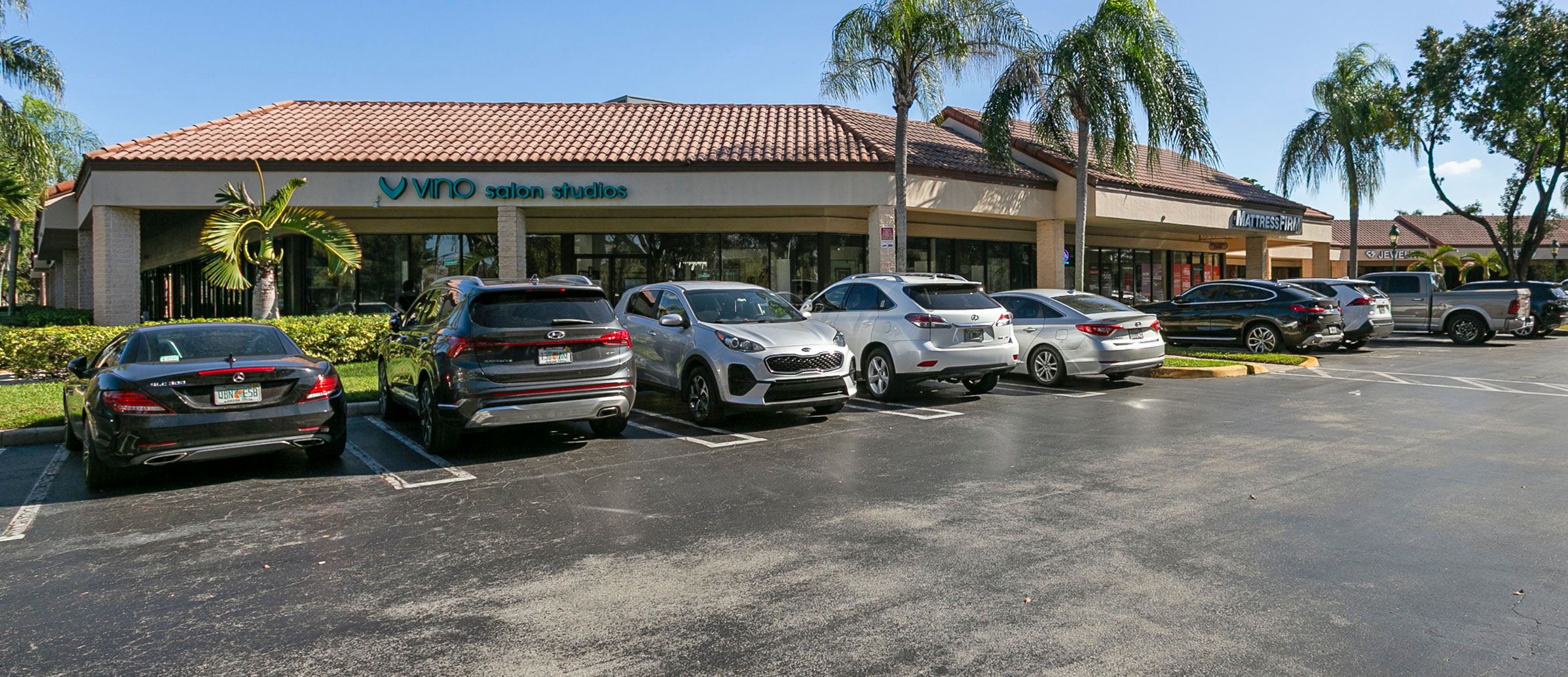 901 North University Dr, Coral Springs, FL 33071