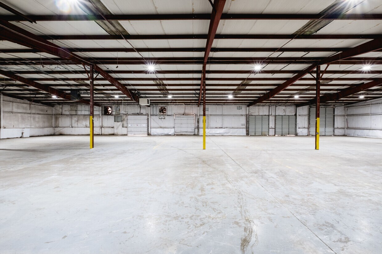 3259053