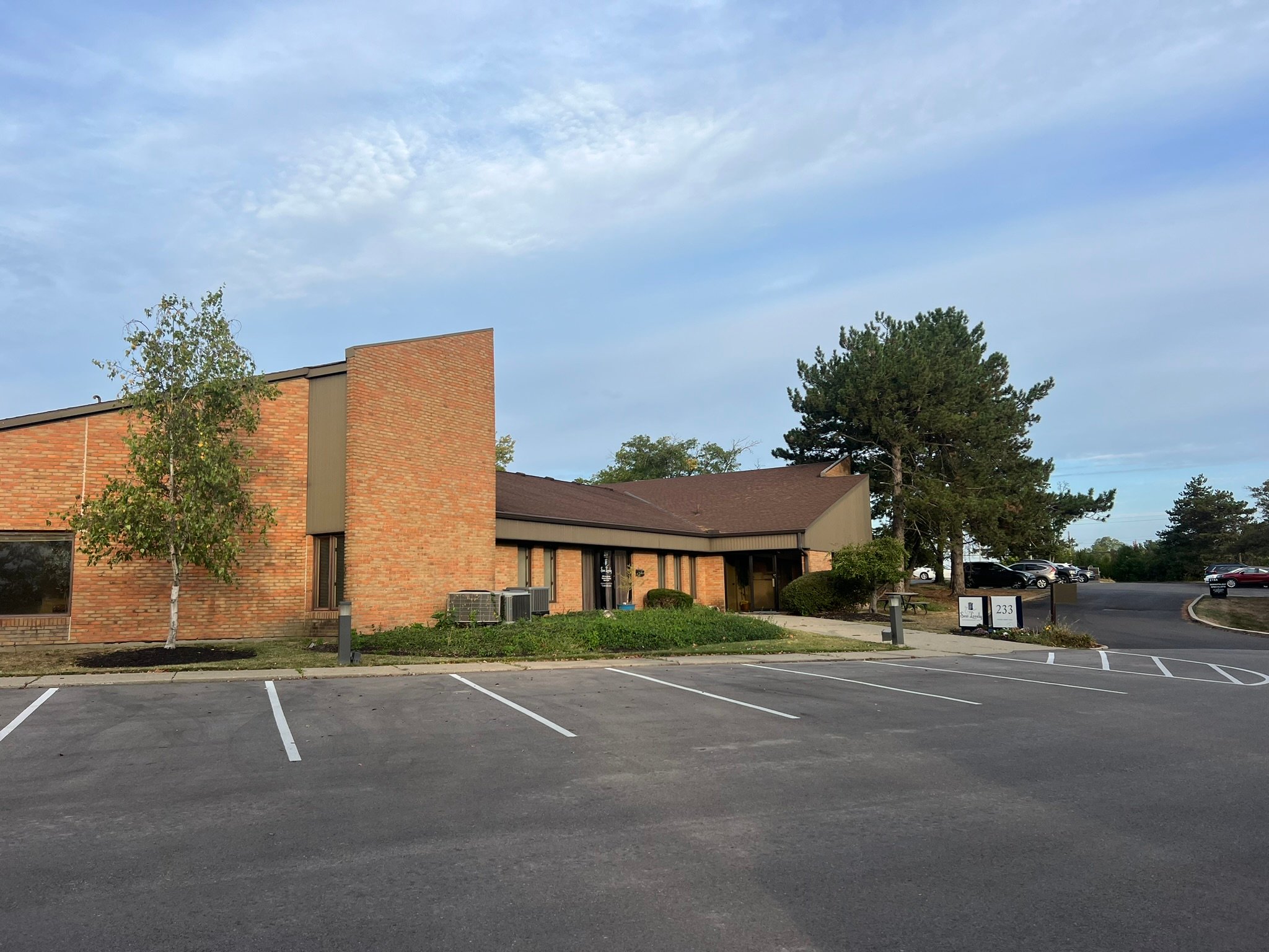 230 Thomas More Pkwy, Crestview Hills, KY 41017