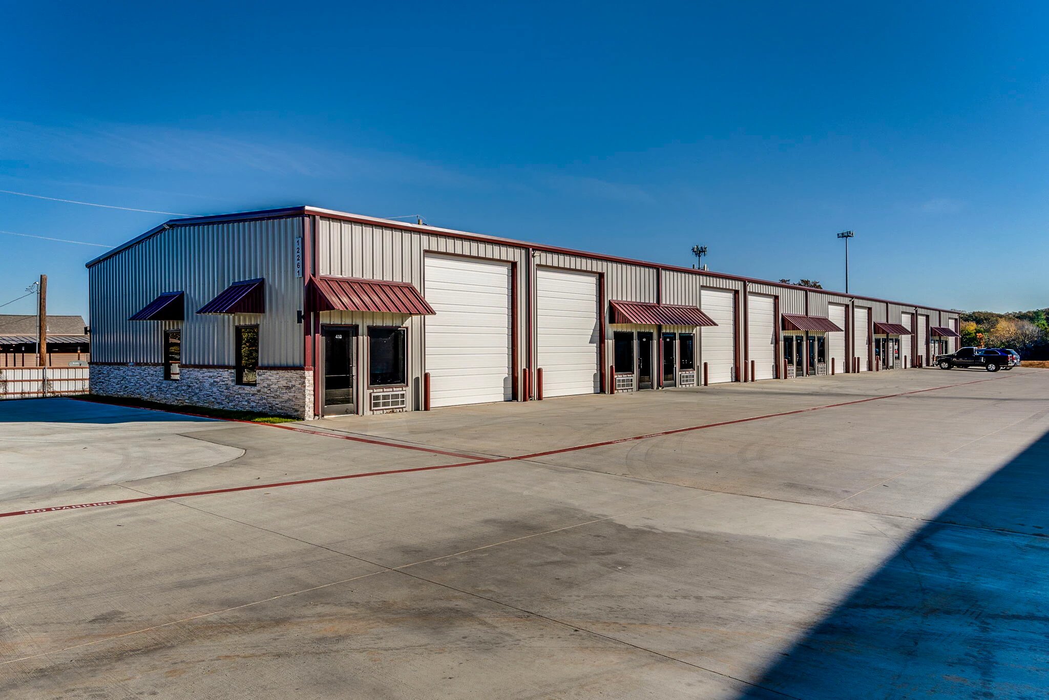 12261 J Rendon Rd, Burleson, TX 76028