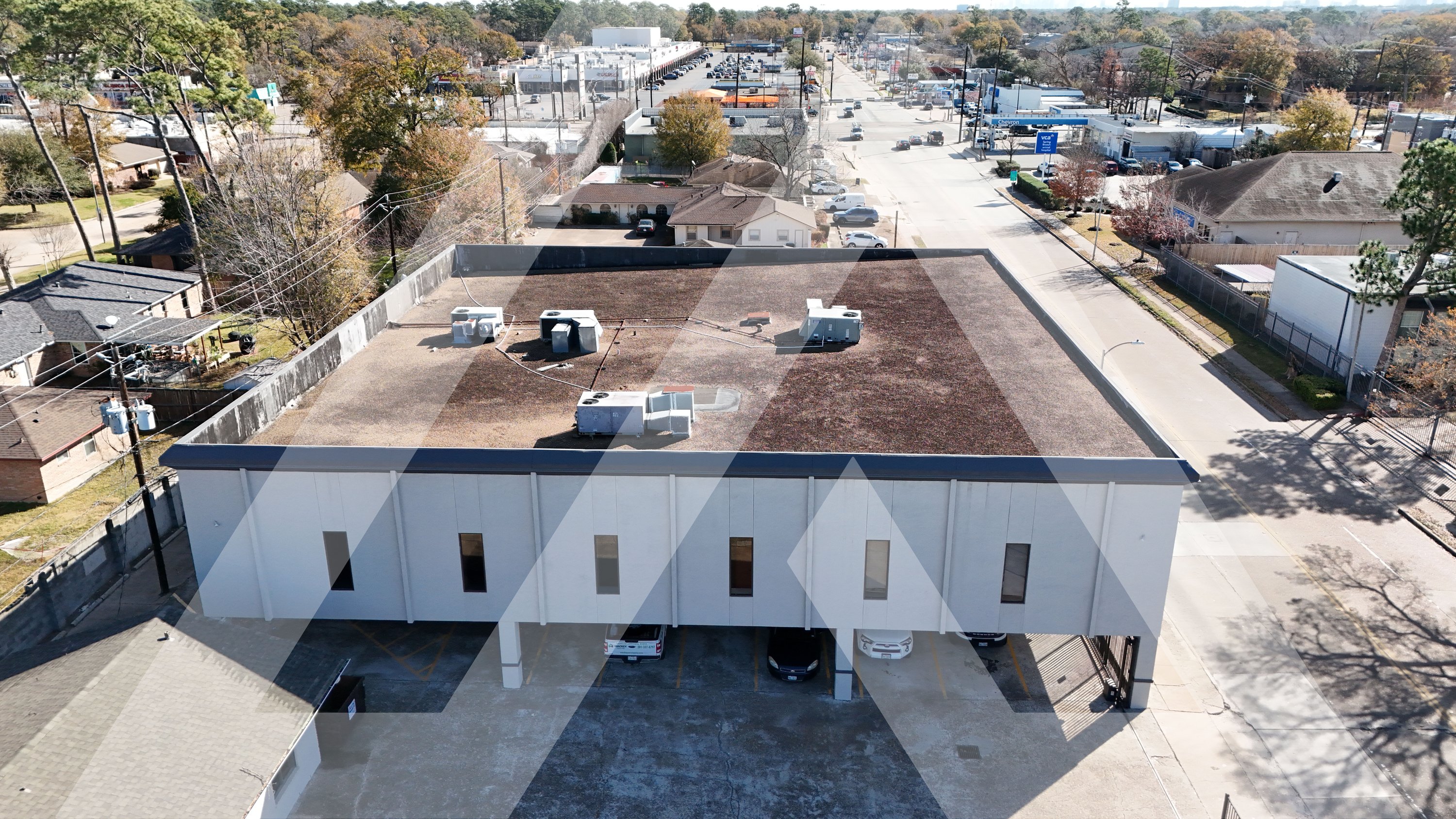 10122 Long Point Rd, Houston, TX 77043
