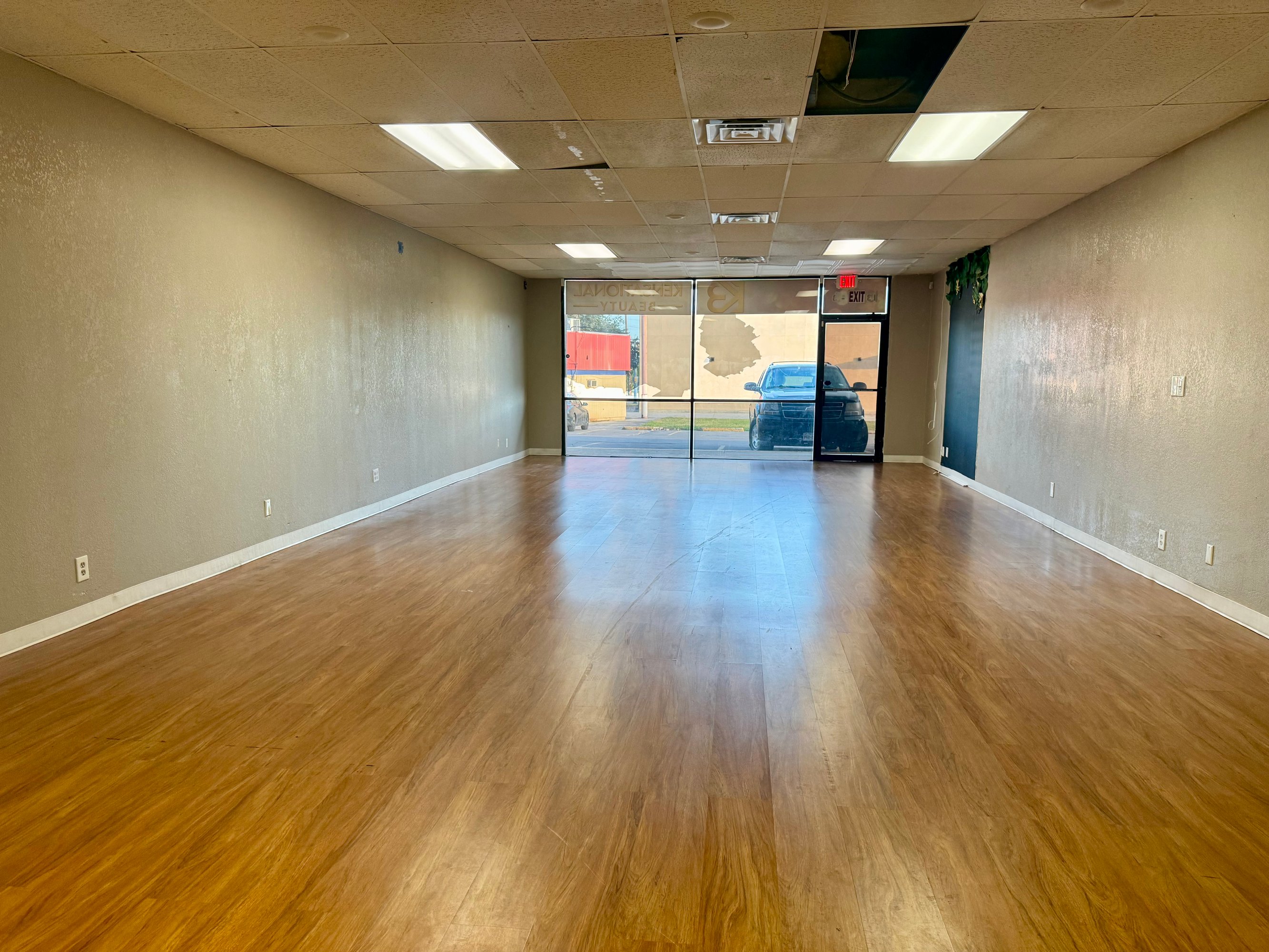 13327 Nacogdoches Rd, San Antonio, TX 78217