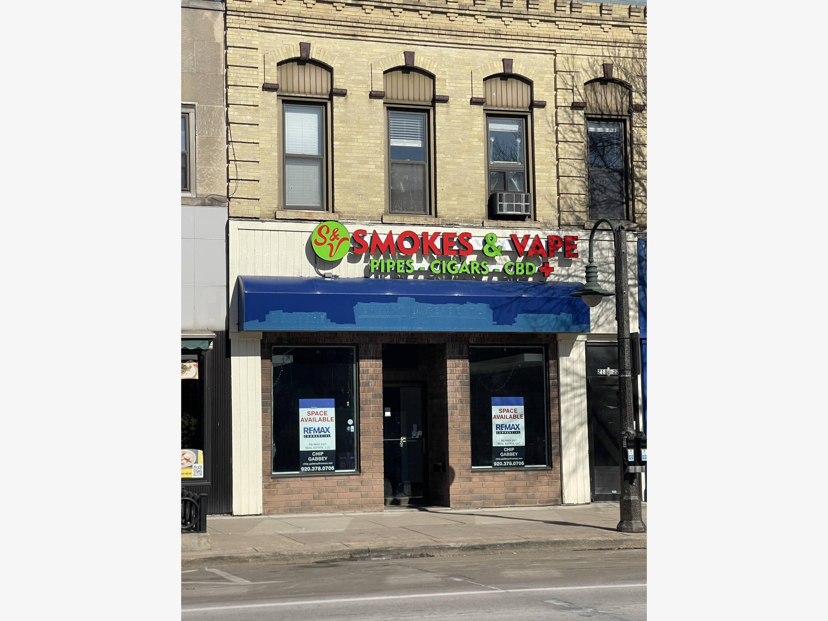 218 E College Ave, Appleton, WI 54911