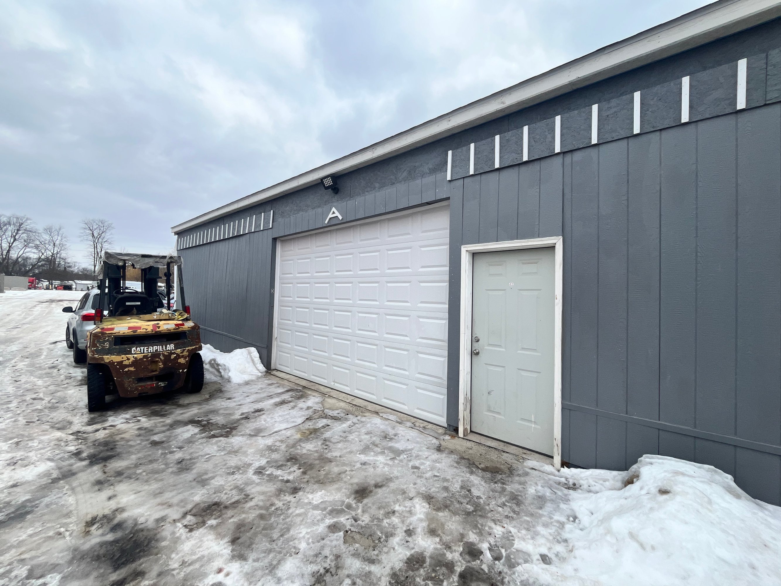 4445 22 Mile Rd, Shelby Township, MI 48317