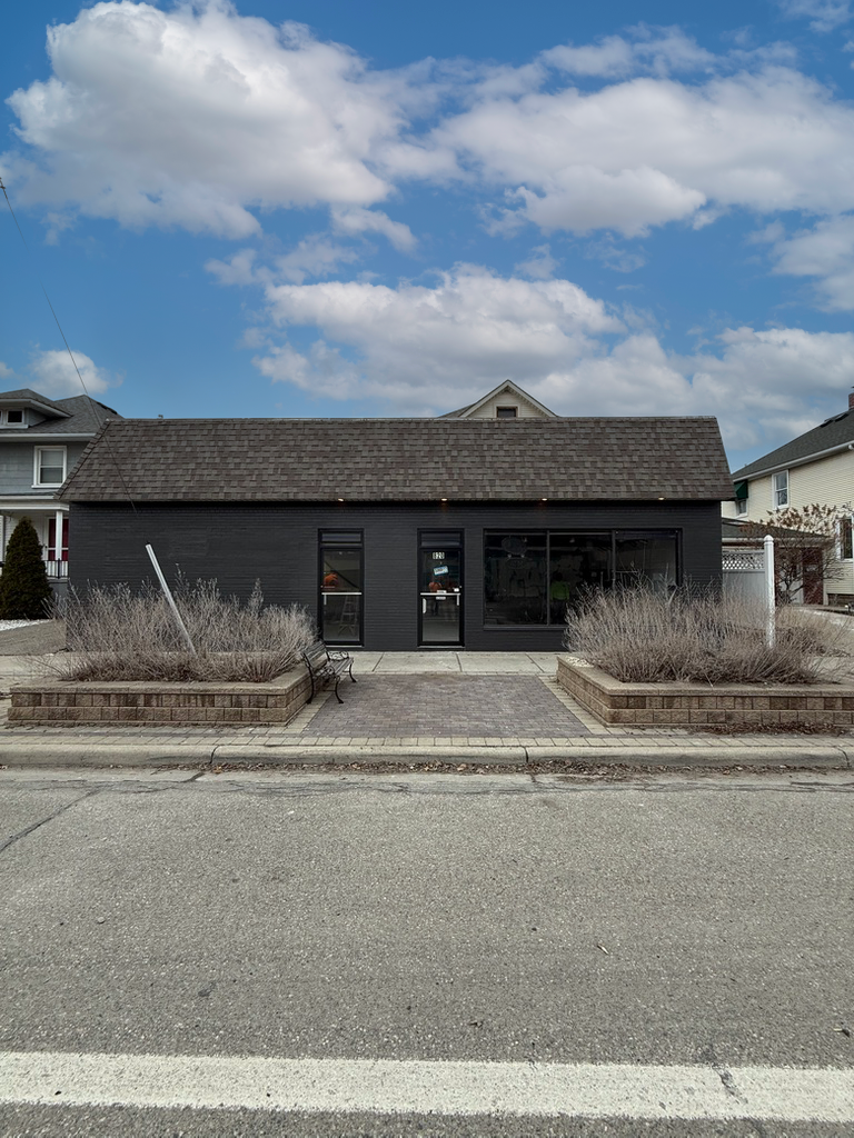 820 S Washington Ave, Royal Oak, MI 48067
