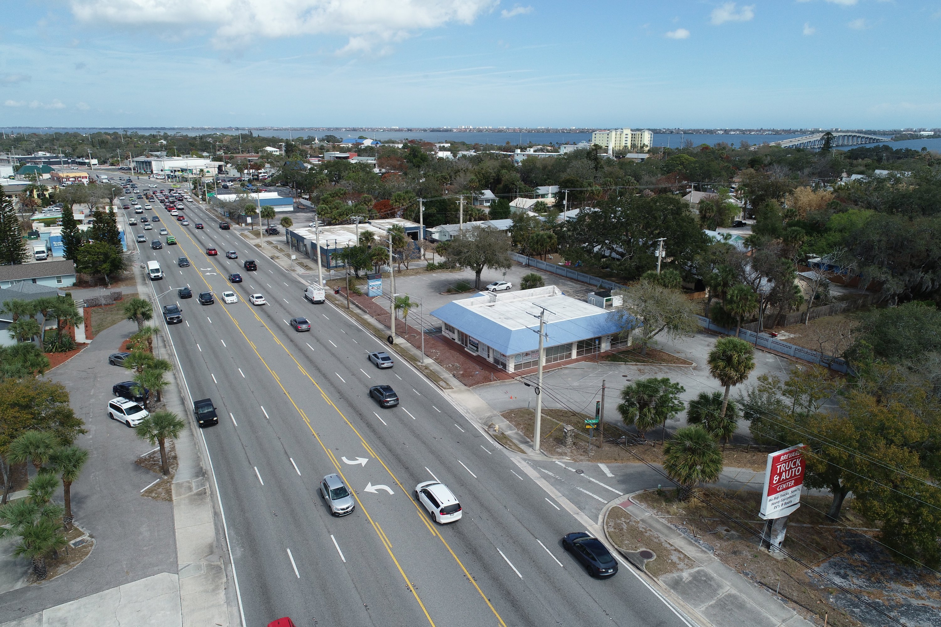 1209 N Harbor City Blvd, Melbourne, FL 32935