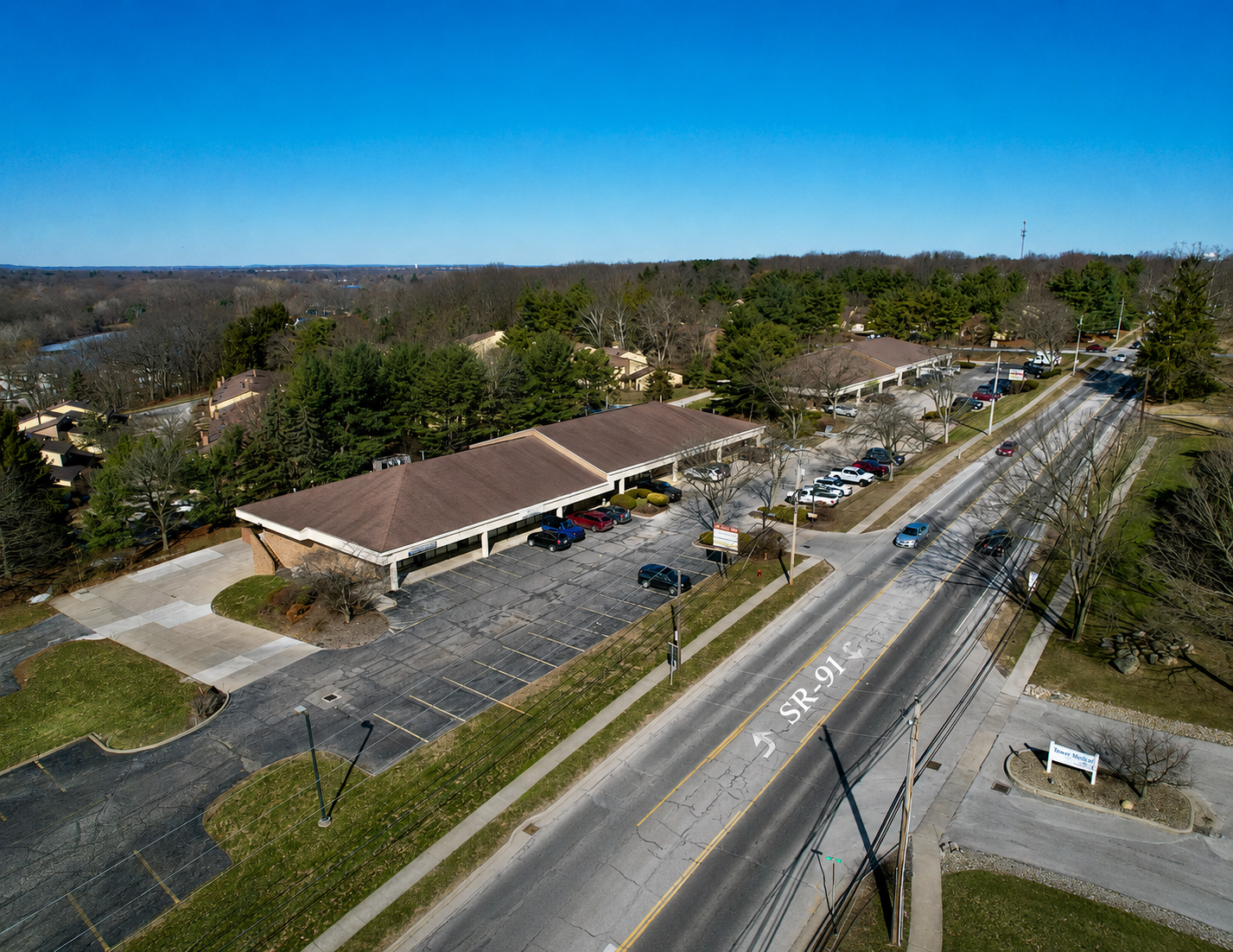 265 N Main St, Munroe Falls, OH 44262