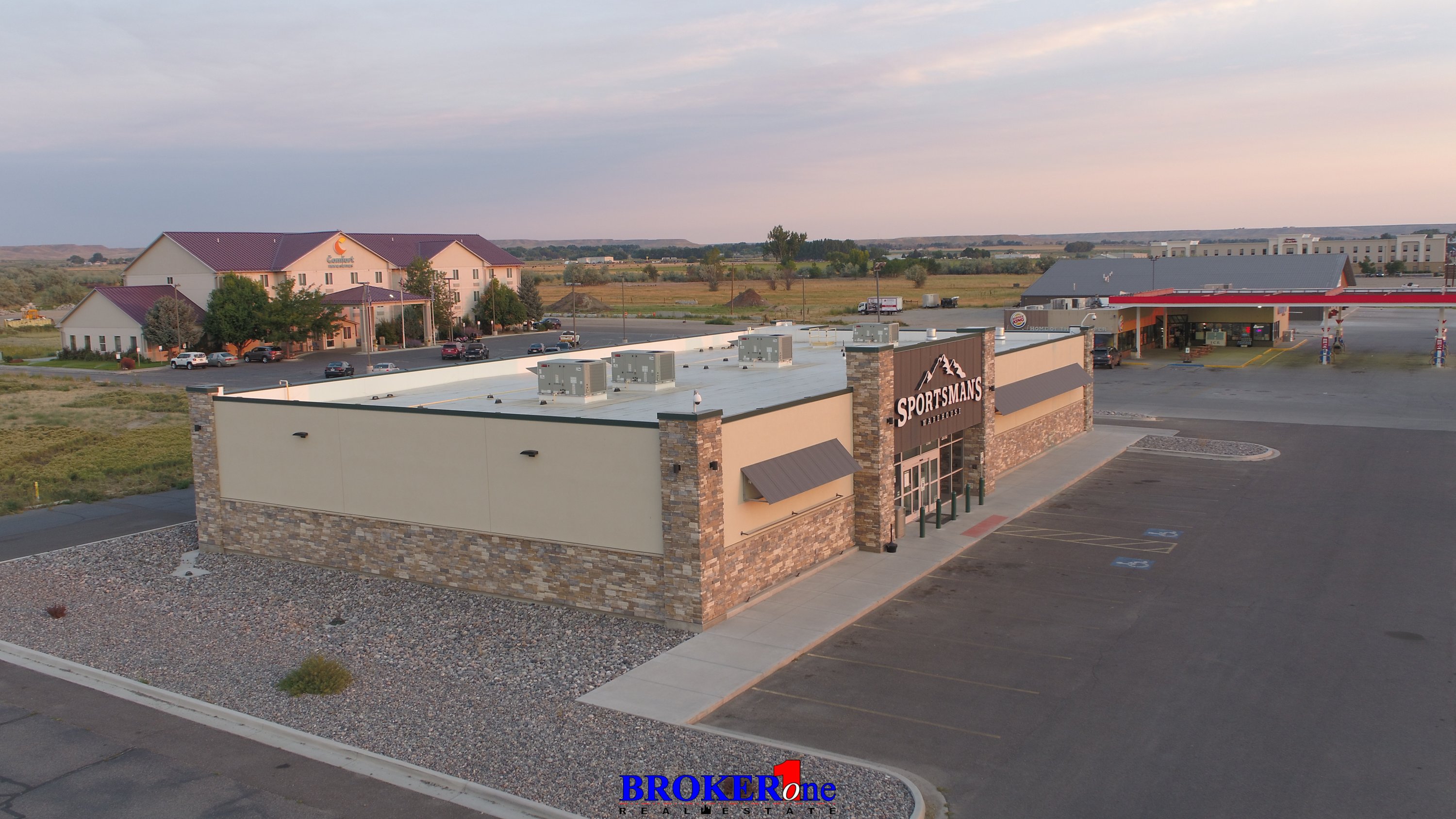 2010 N Federal Blvd, Riverton, WY 82501
