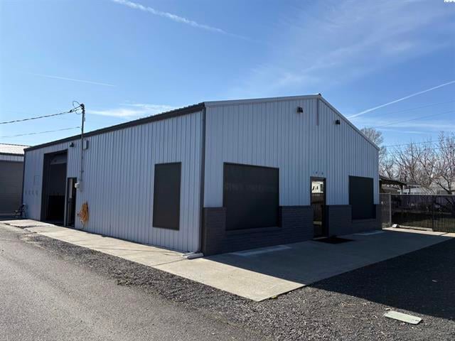 1416 W Ainsworth St, Pasco, WA 99301