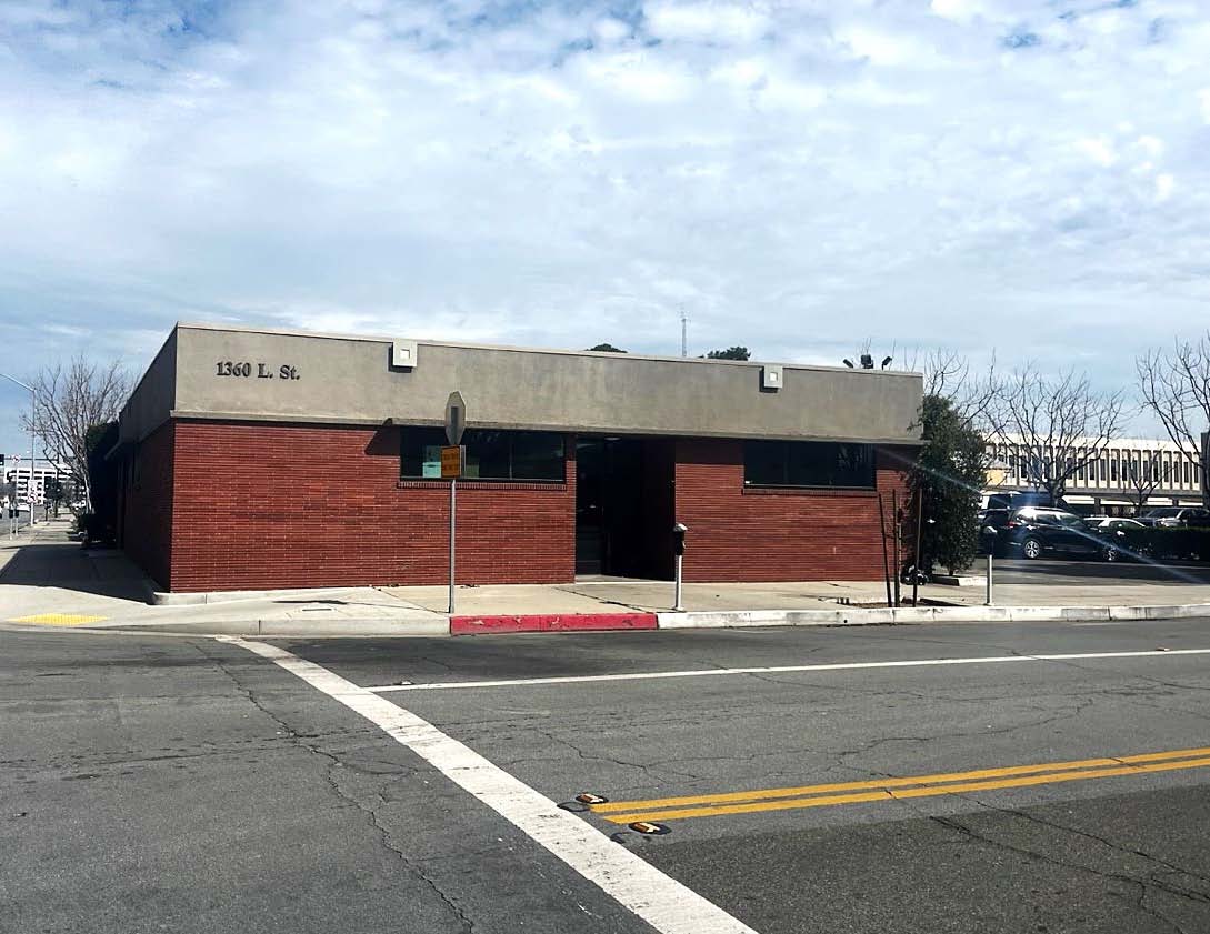 1360 L St, Fresno, CA 93721