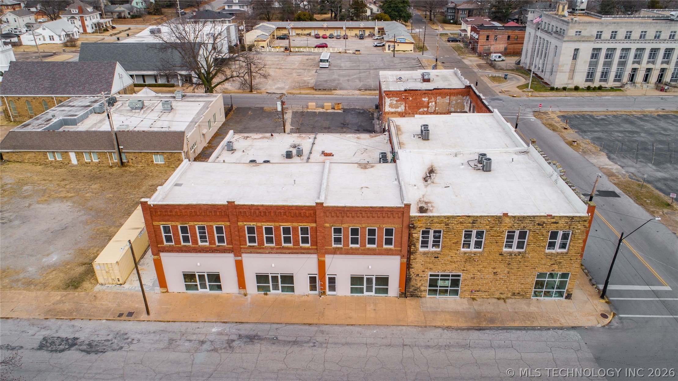 205 W 5Th St, Okmulgee, OK 74447