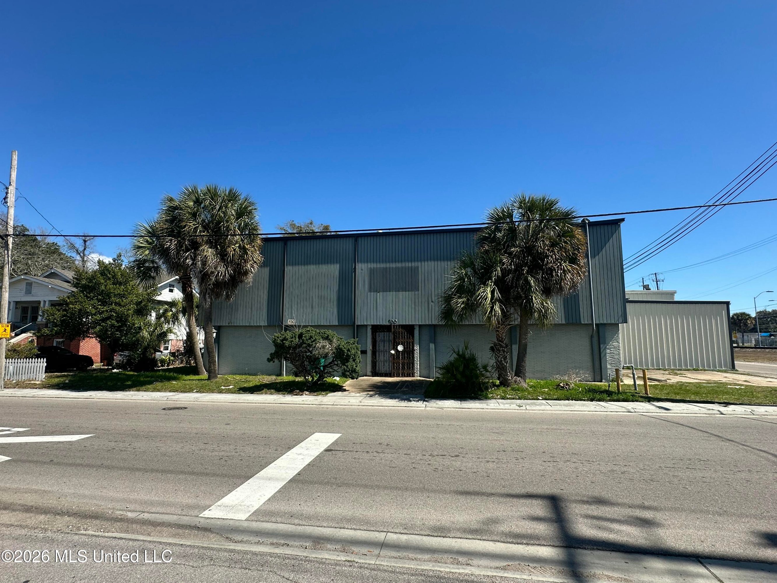 200 Lameuse St, Biloxi, MS 39530