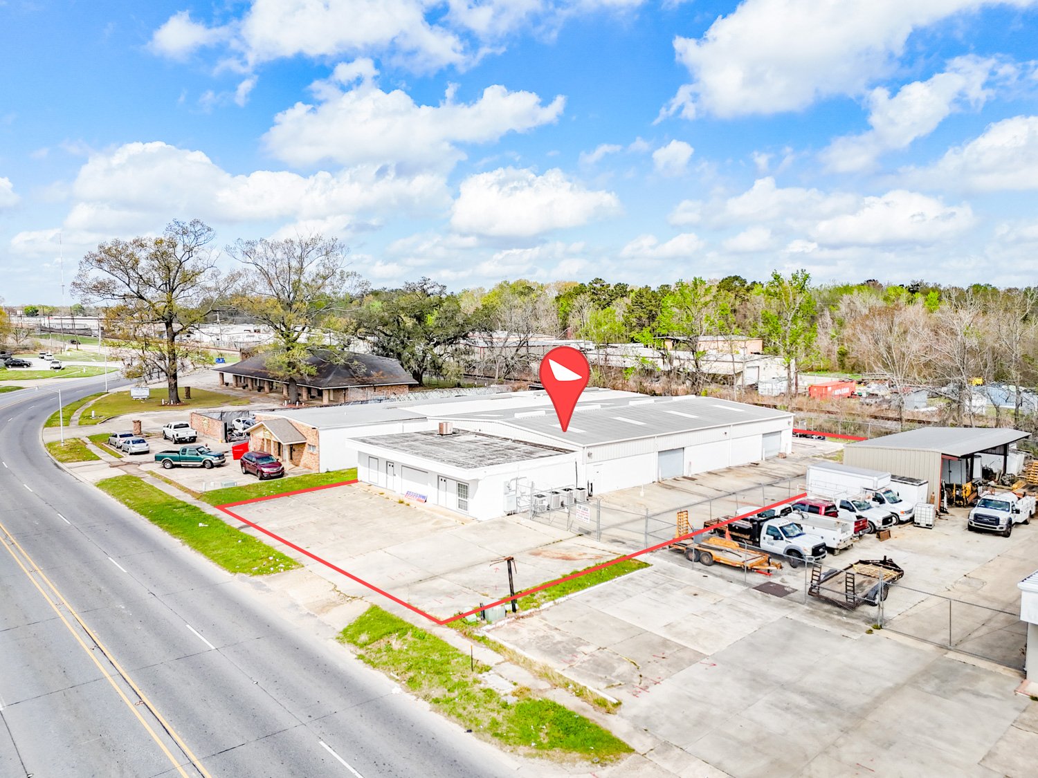 12233 S Choctaw Dr, Baton Rouge, LA 70815