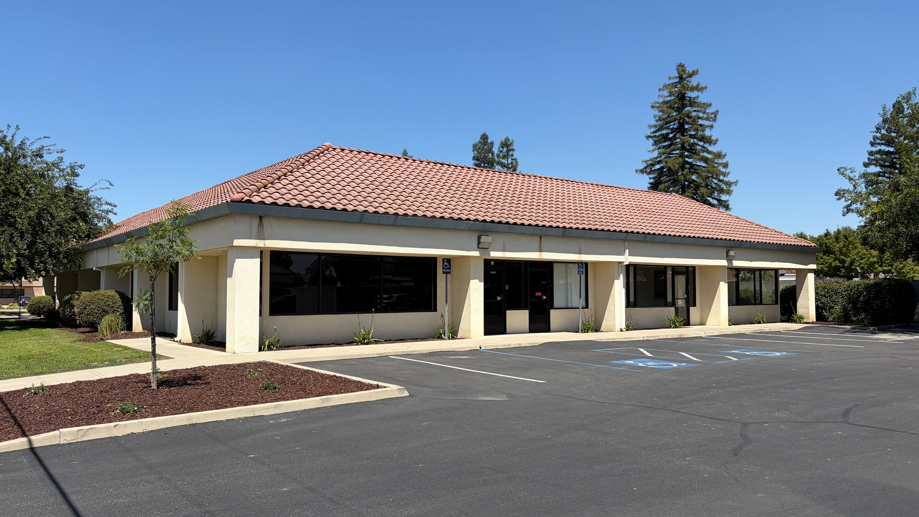 1142 Rose Ave, Selma, CA 93662