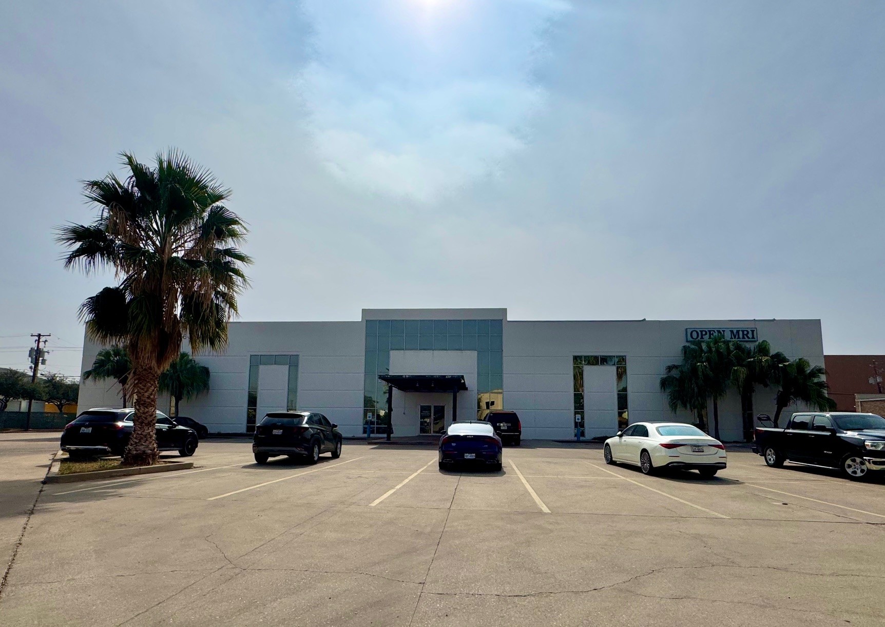 209 Vlg Blvd, Laredo, TX 78041-2350