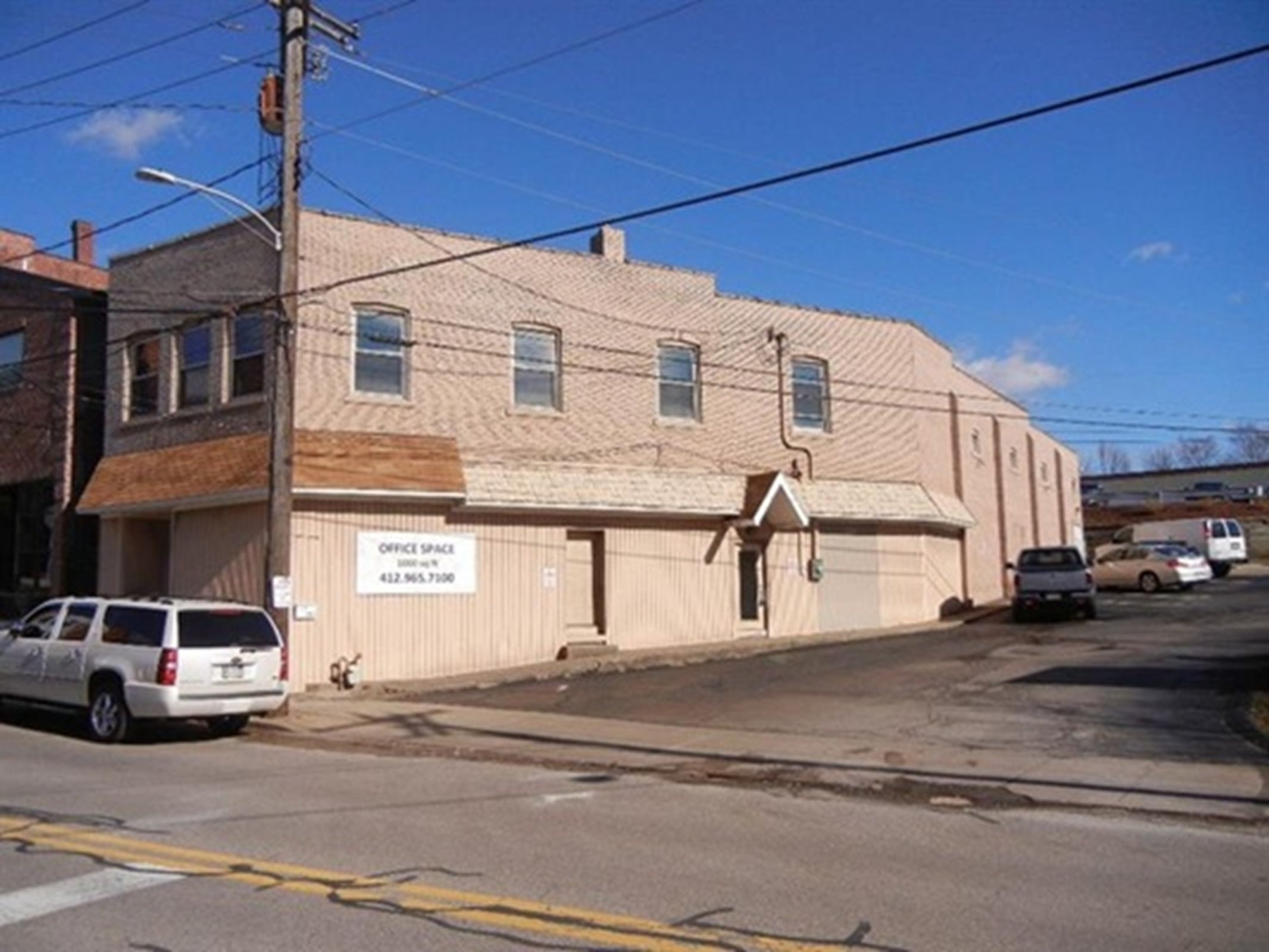 419 Station St, Bridgeville, PA 15017