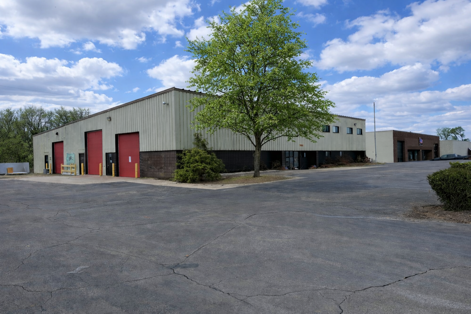 5180 W River Dr NE, Comstock Park, MI 49321