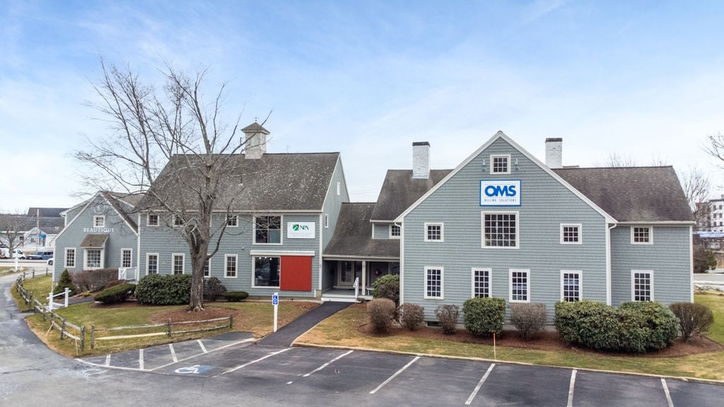 26 Parker St, Newburyport, MA 01950