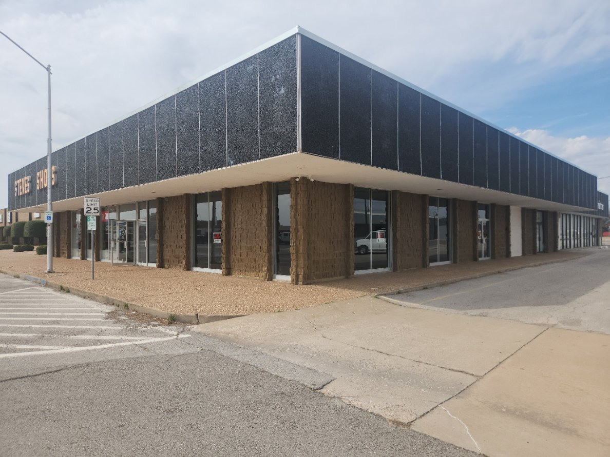 201 SW C Ave, Lawton, OK 73501