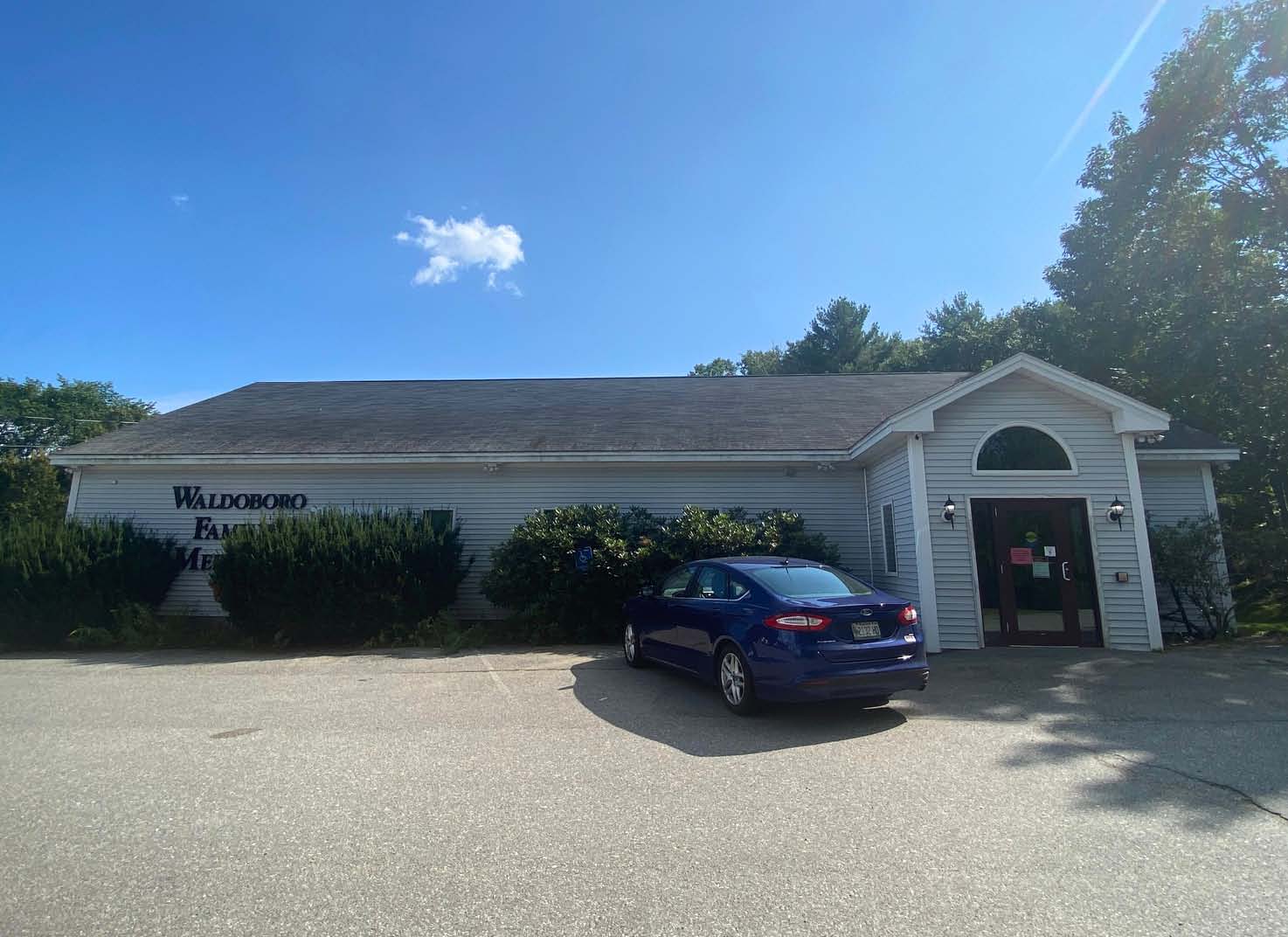27 Mill St, Waldoboro, ME 04572