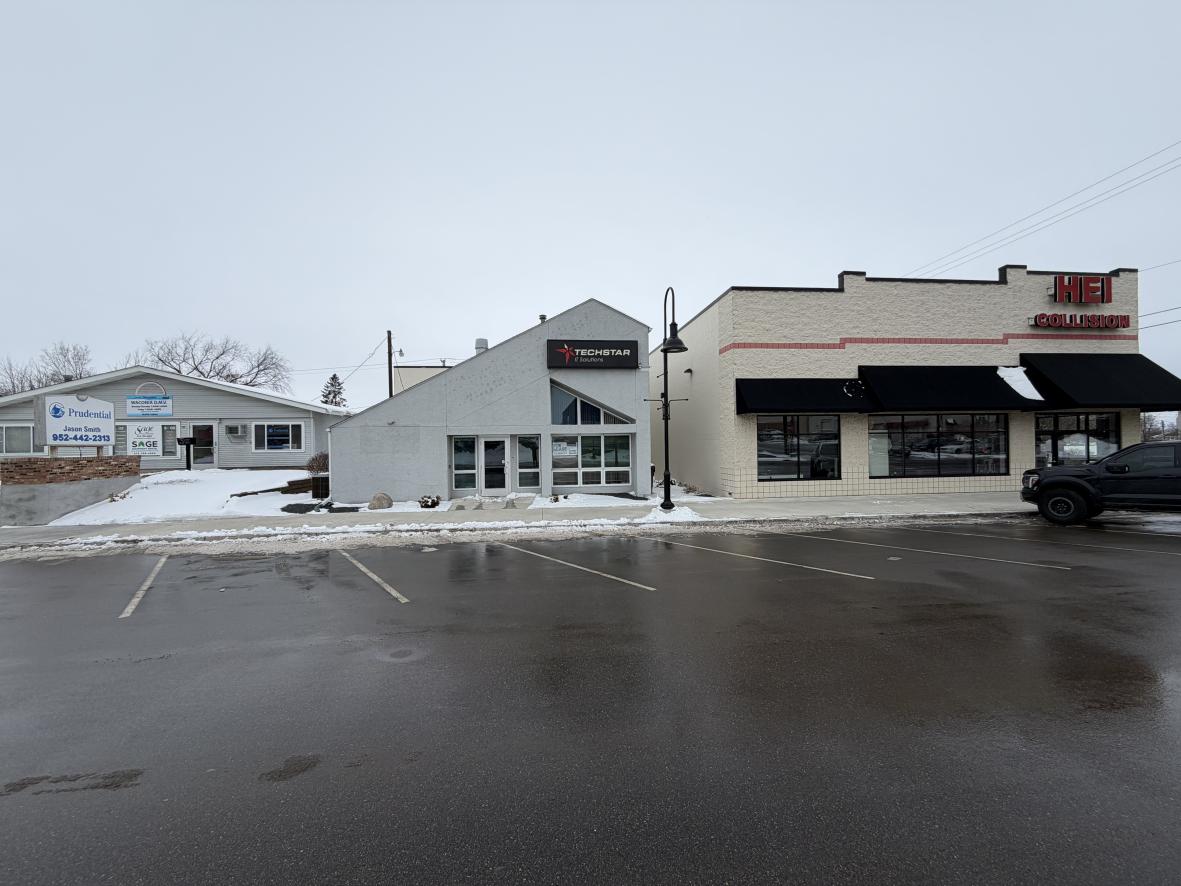 212 W Main St, Waconia, MN 55387