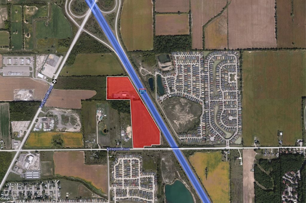 1911 Newport Rd, Newport, MI 48166