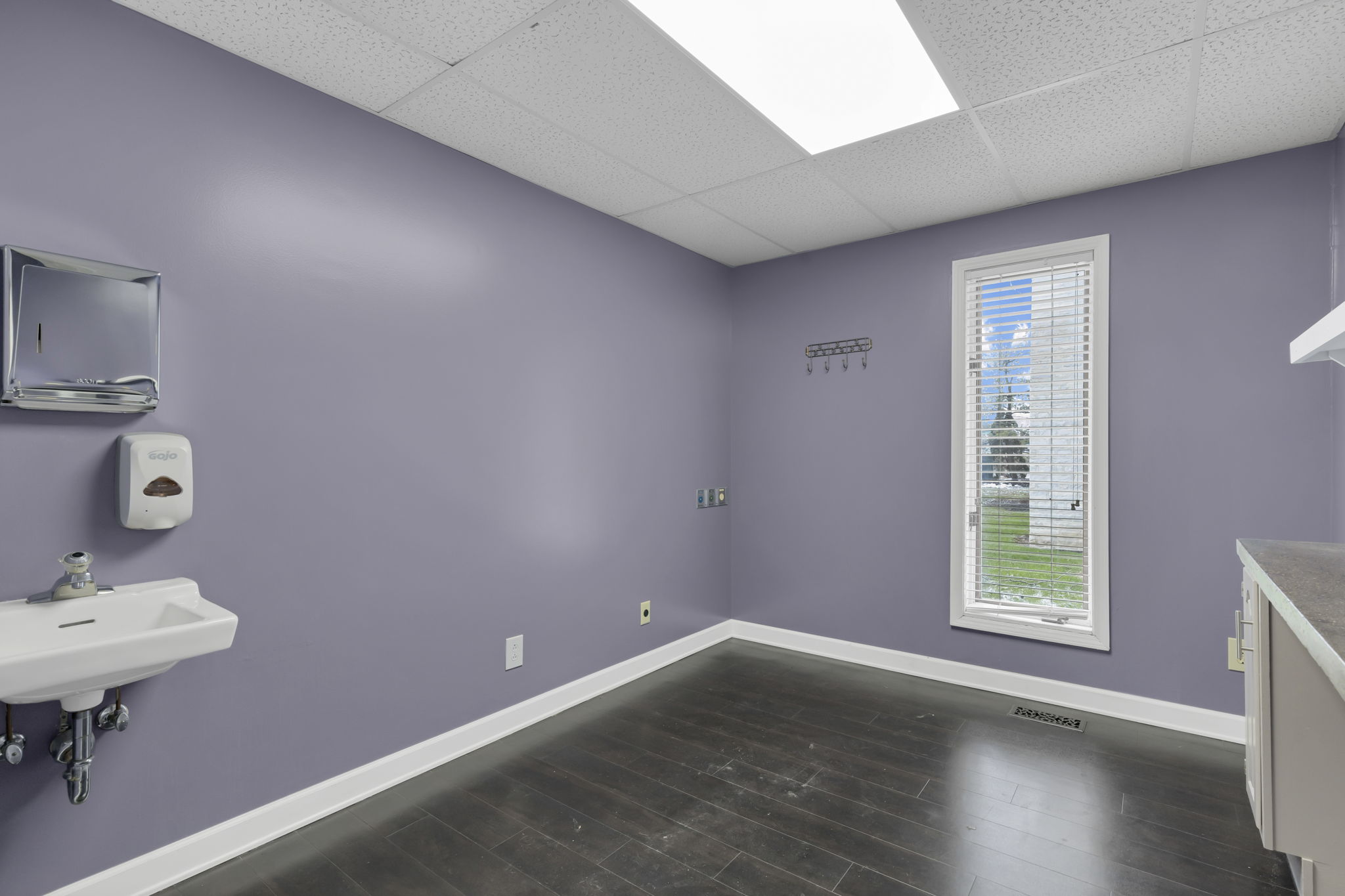 3387077