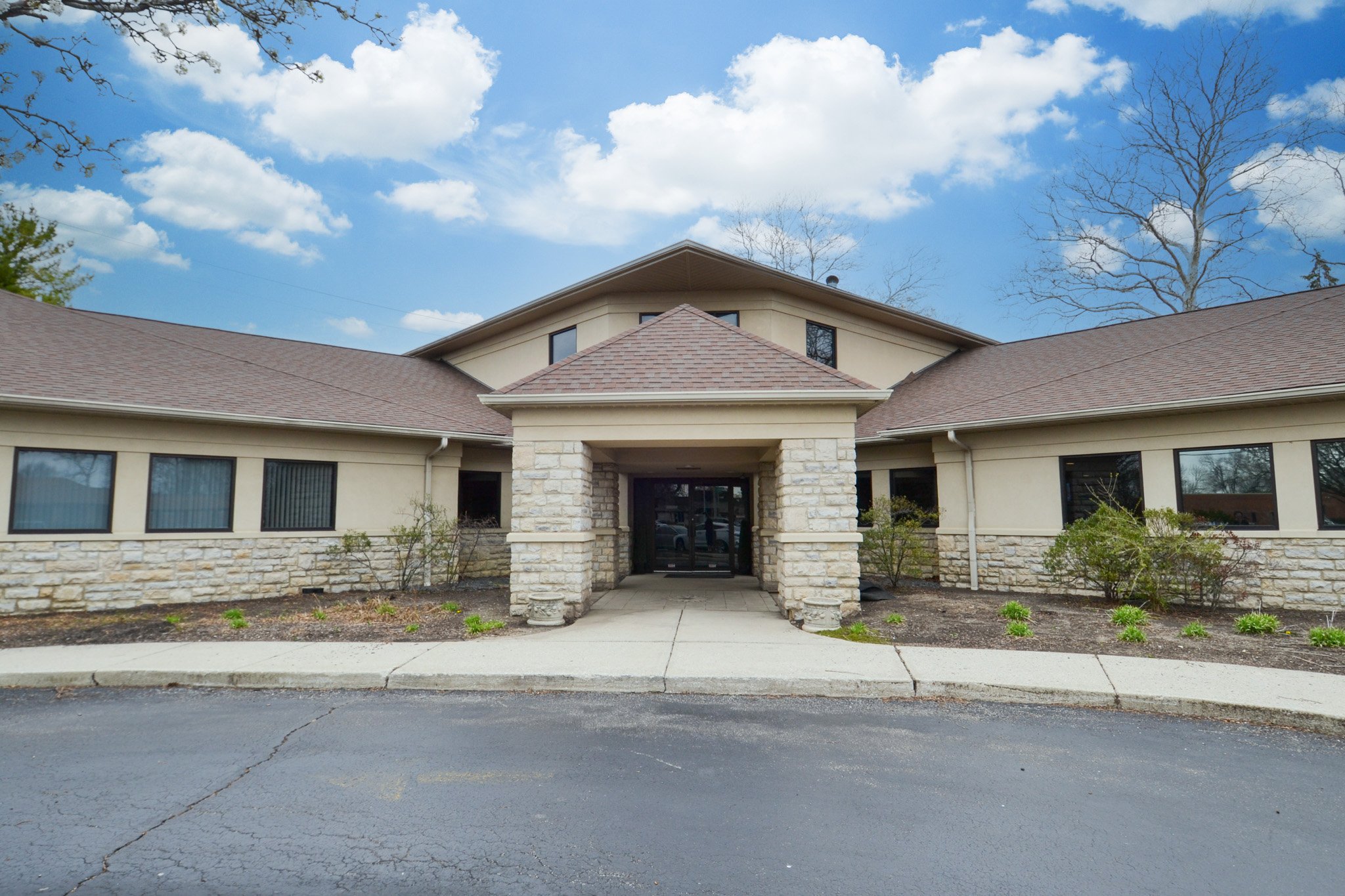 1830 Bethel Rd, Columbus, OH 43220