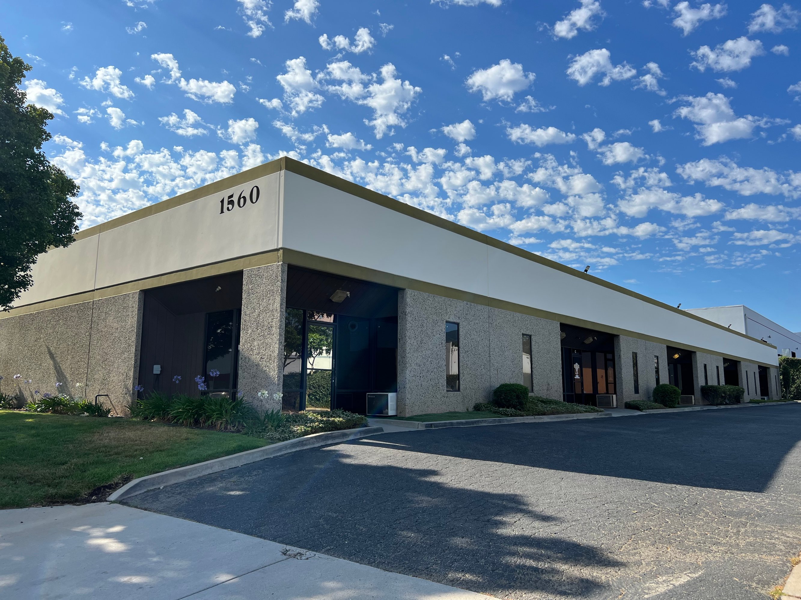 1560 Commerce St, Corona, CA 92878