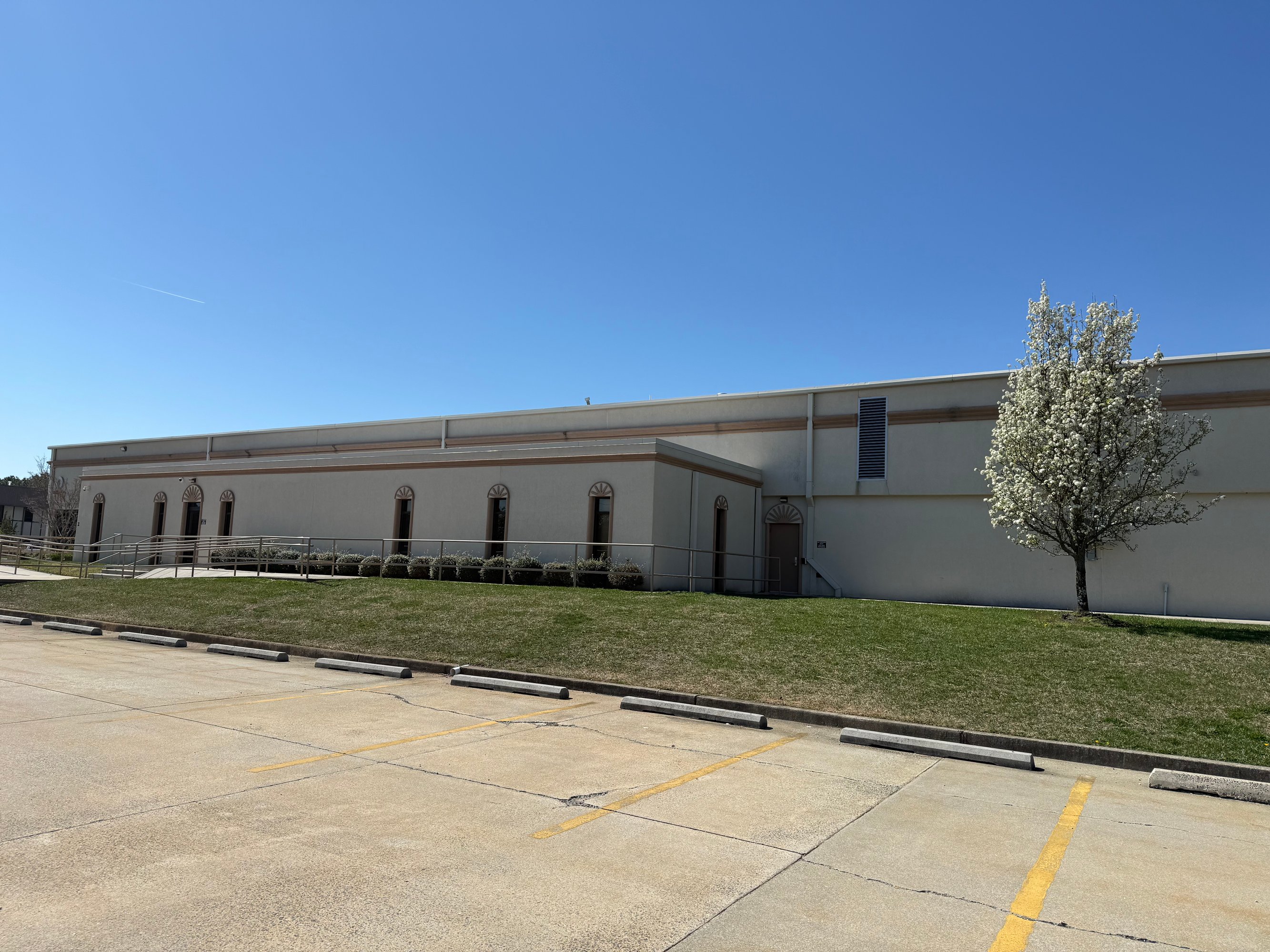 200 W Parkway Dr, Egg Harbor Township, NJ 08234