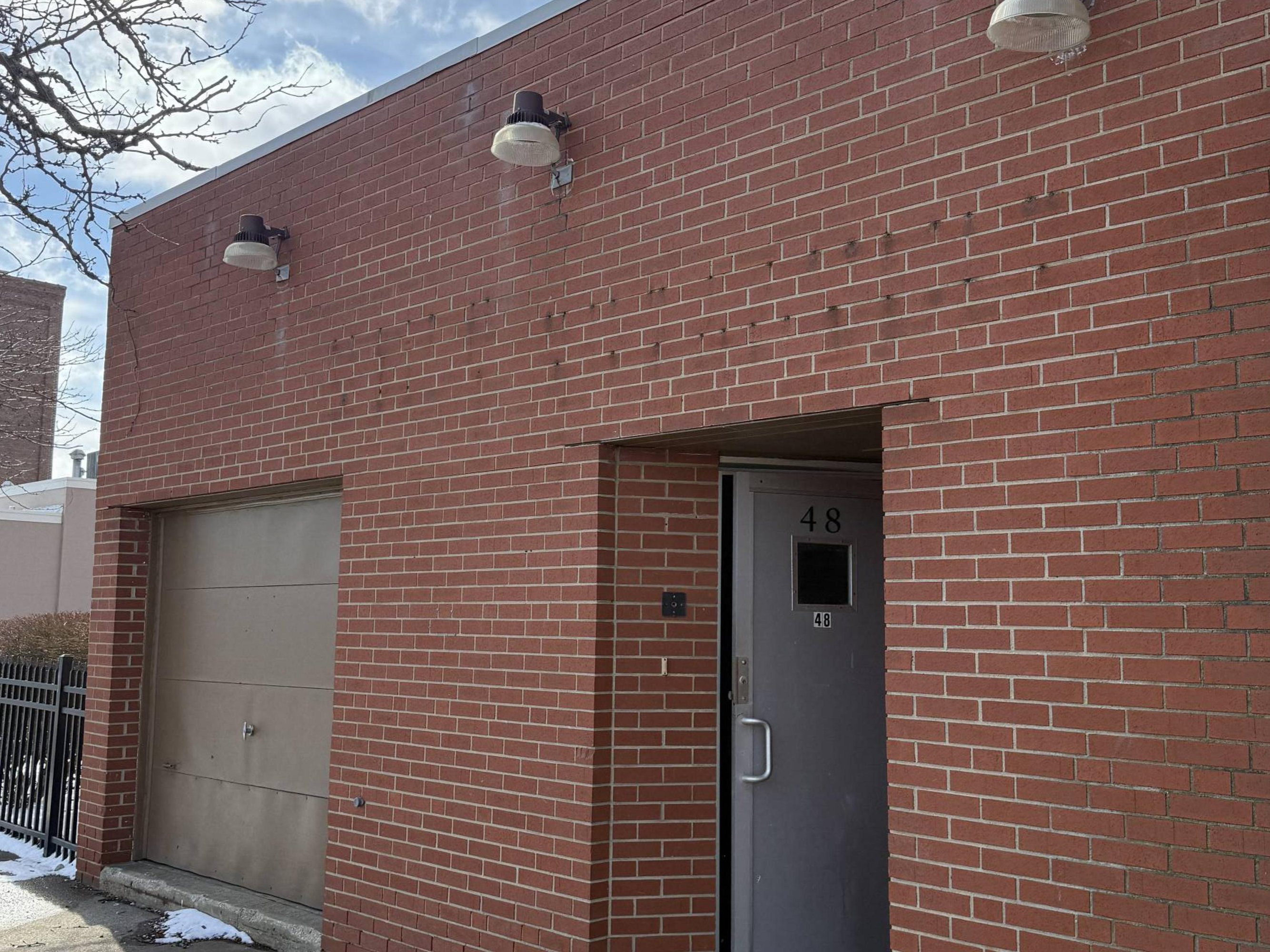 48 S Summit St, Akron, OH 44308
