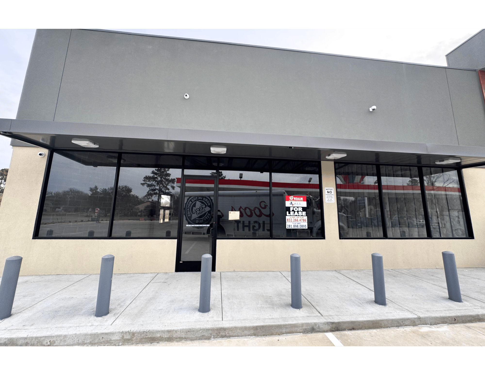 10402 Antoine Dr, Houston, TX 77086