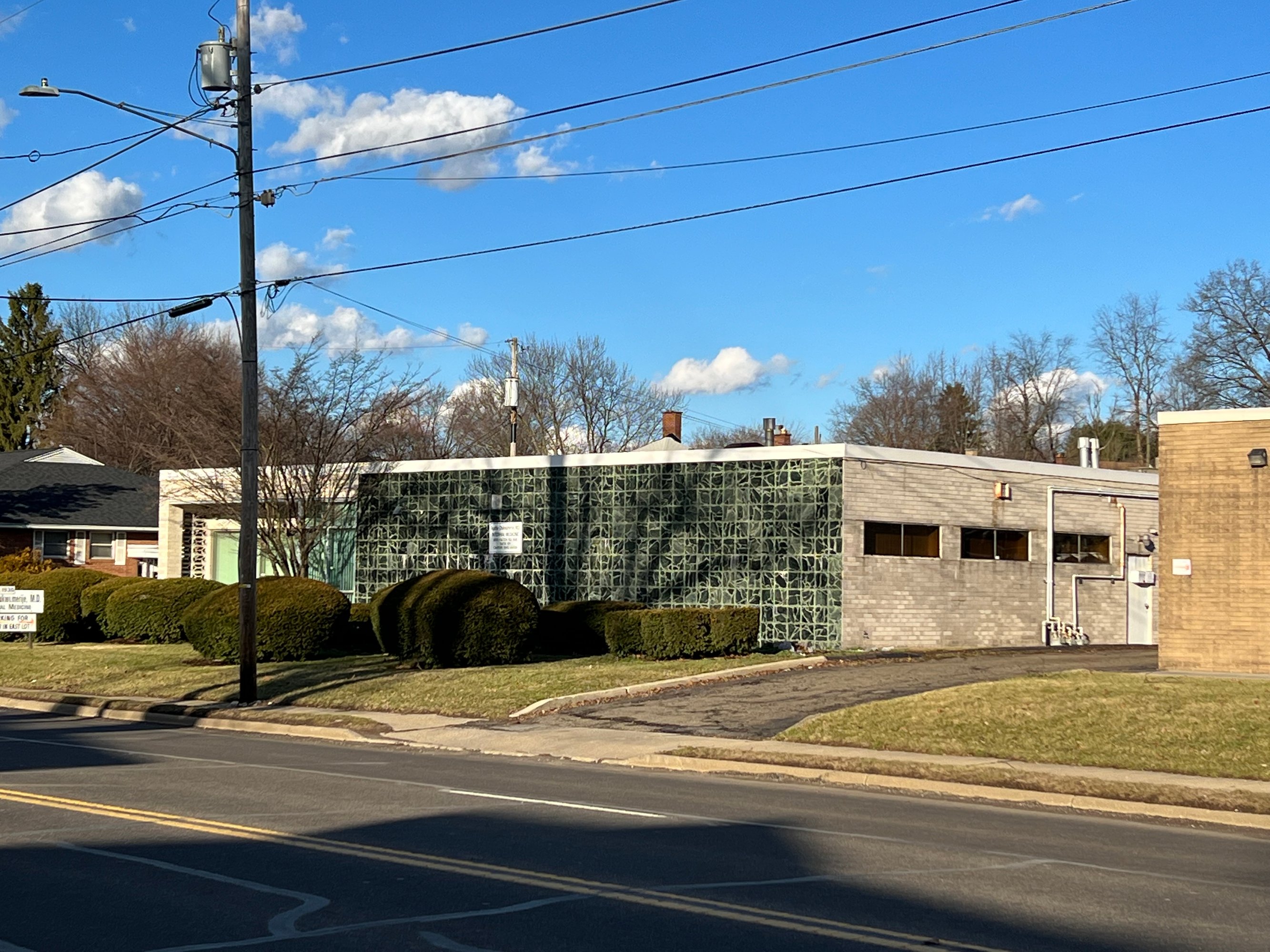 1930 Fulton Rd NW, Canton, OH 44709