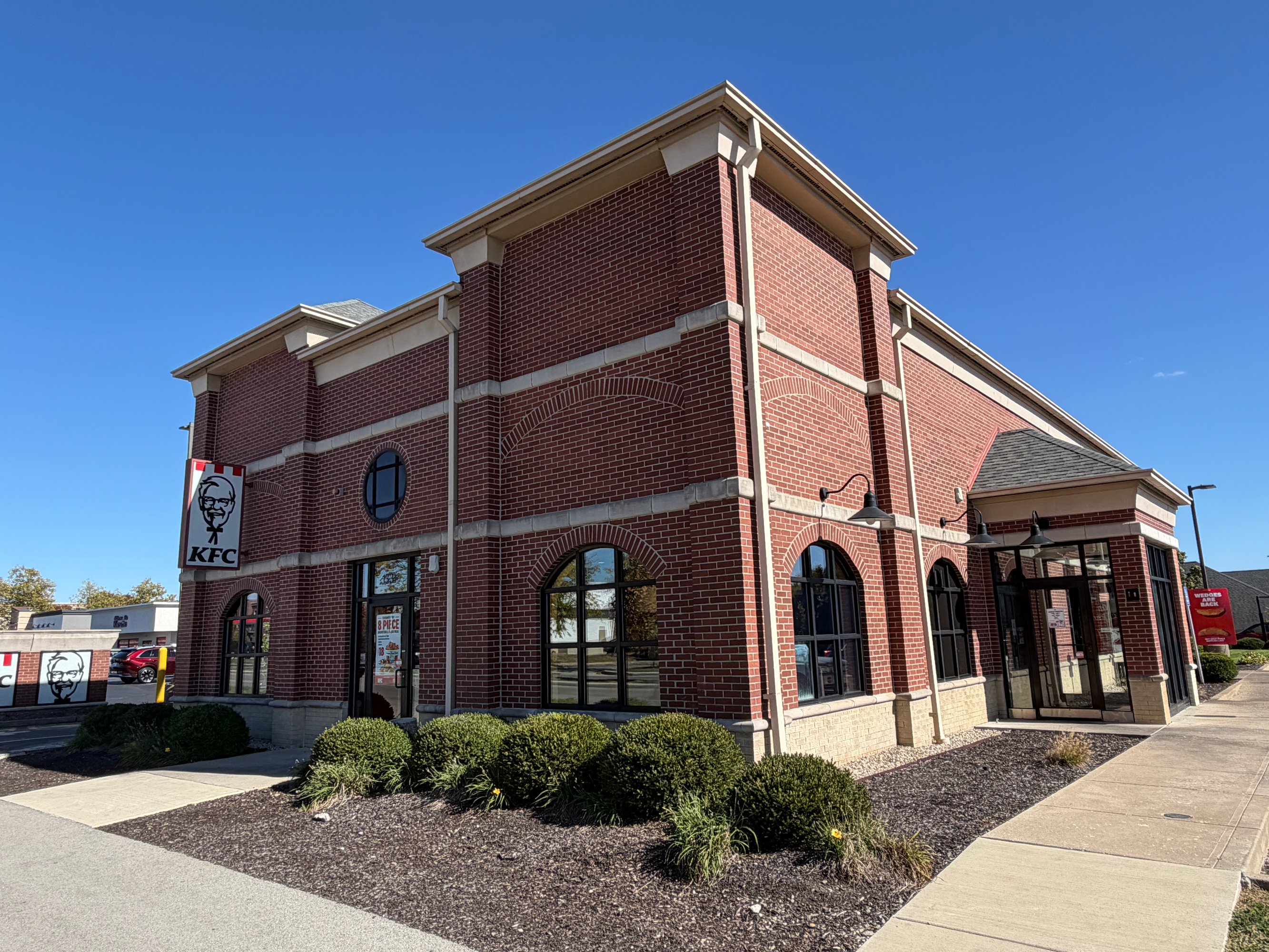 1331 S Range Line Rd, Carmel, IN 46032