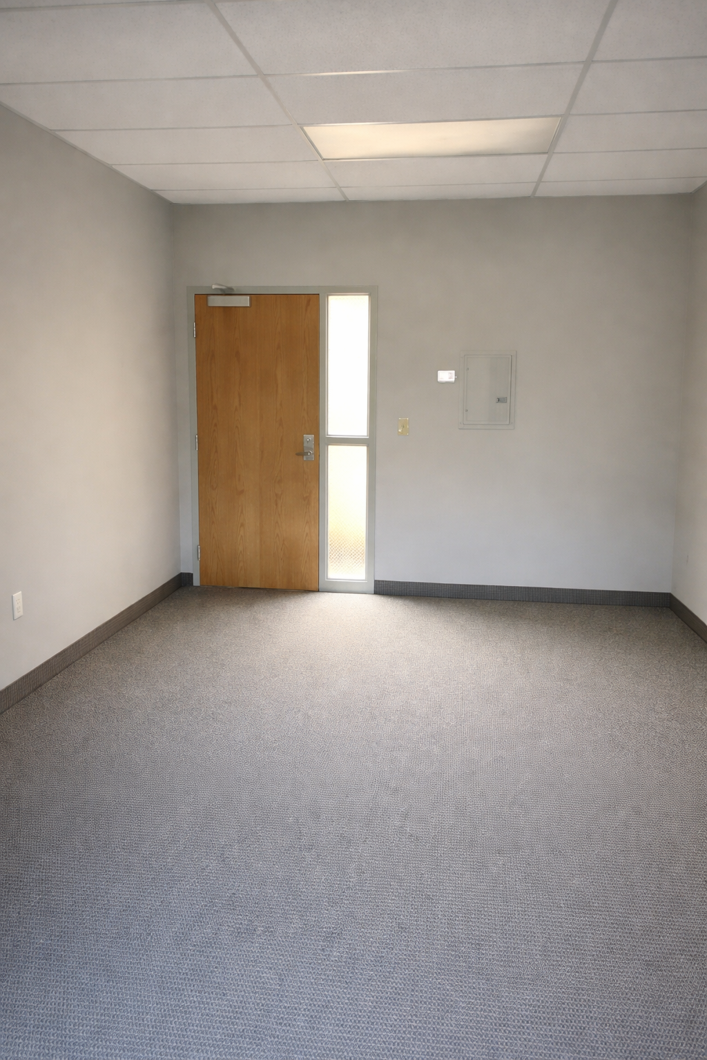 2940 Hebron Park Dr, Hebron, KY 41048