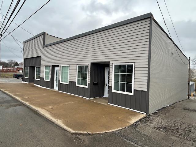 703 Cottage St, Ashland, OH 44805
