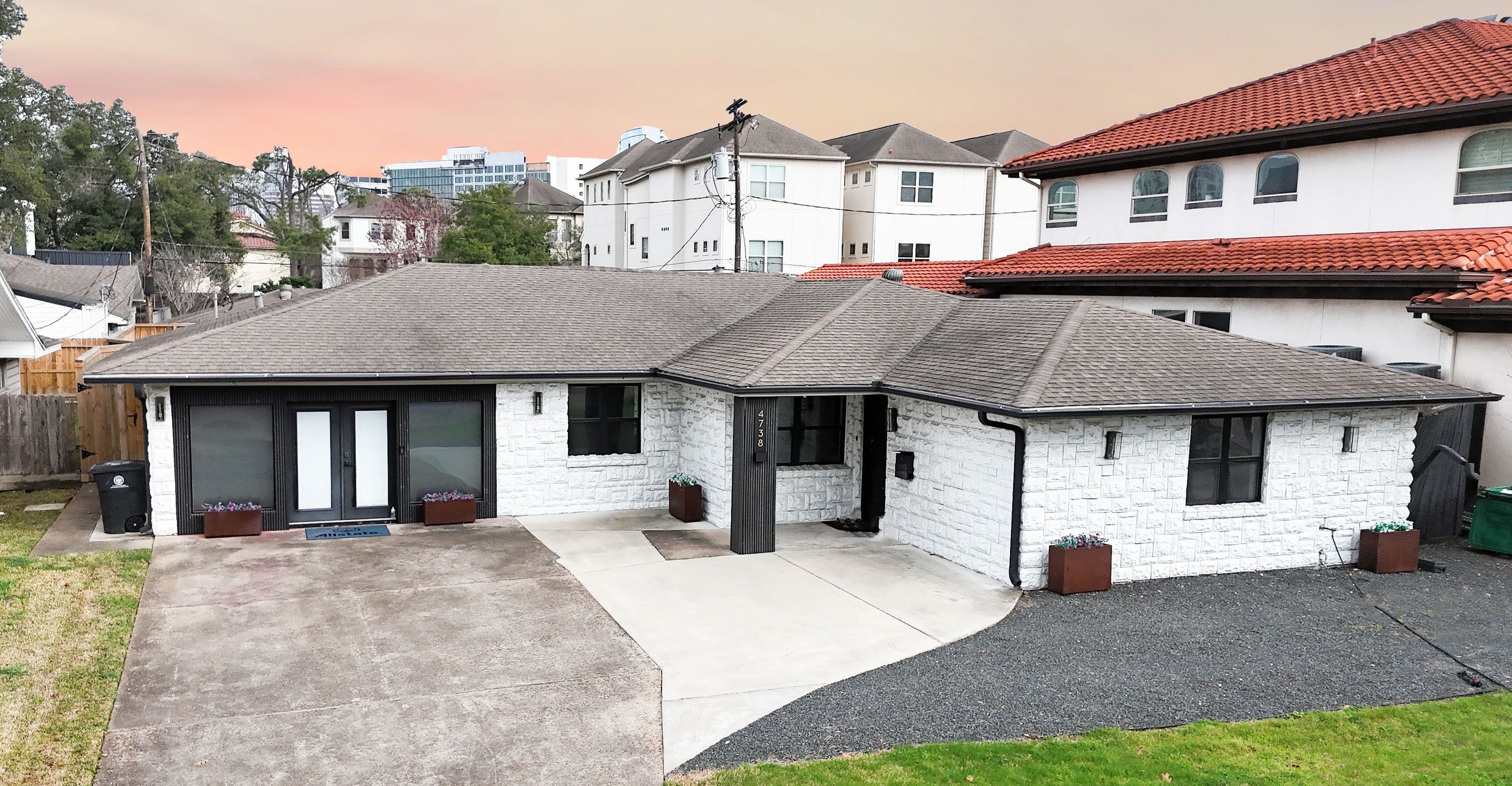 4738 W Alabama St, Houston, TX 77027