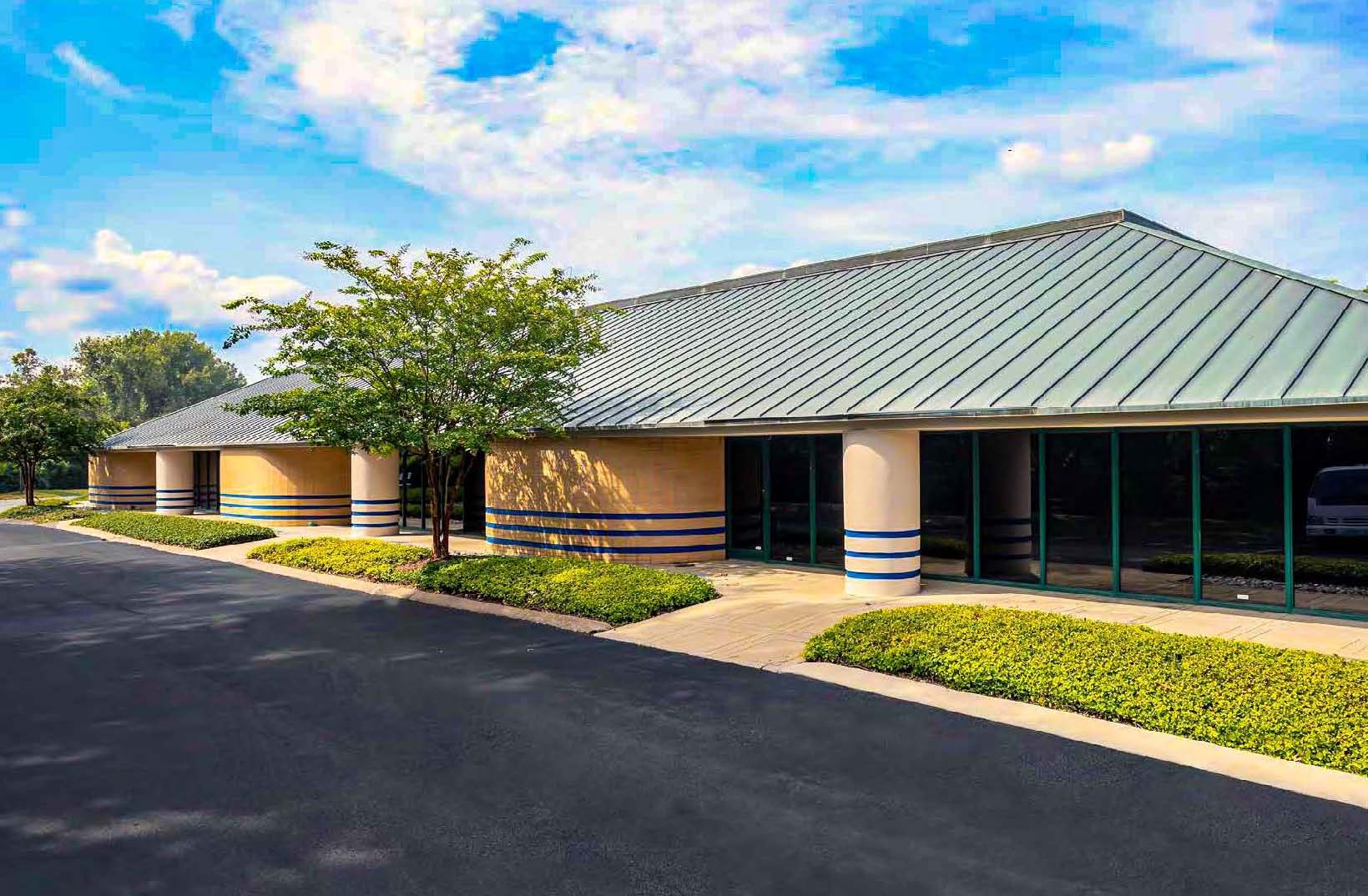 1410 Donelson Pike, Nashville, TN 37217