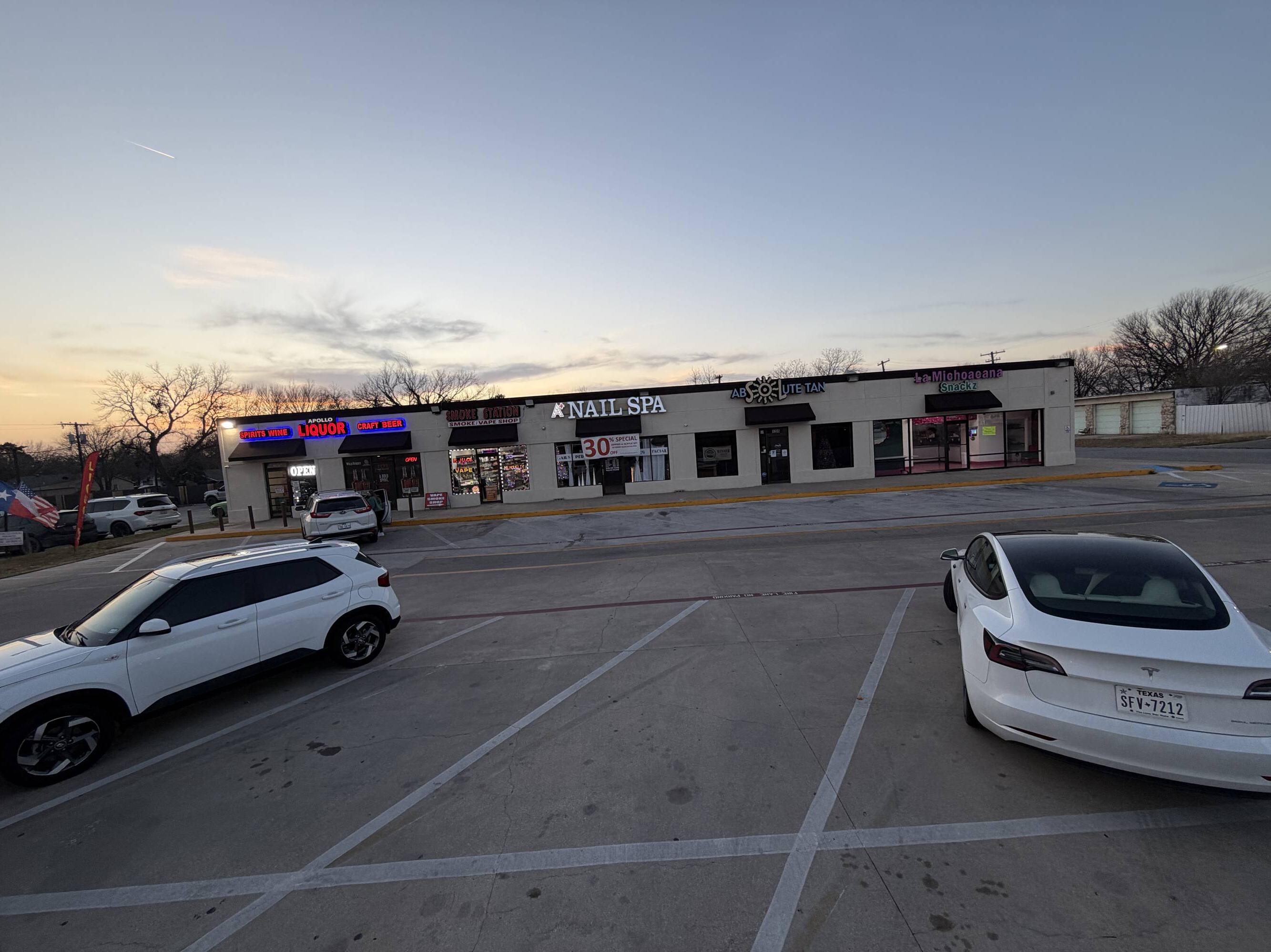 1209 N Grand Ave, Gainesville, TX 76240