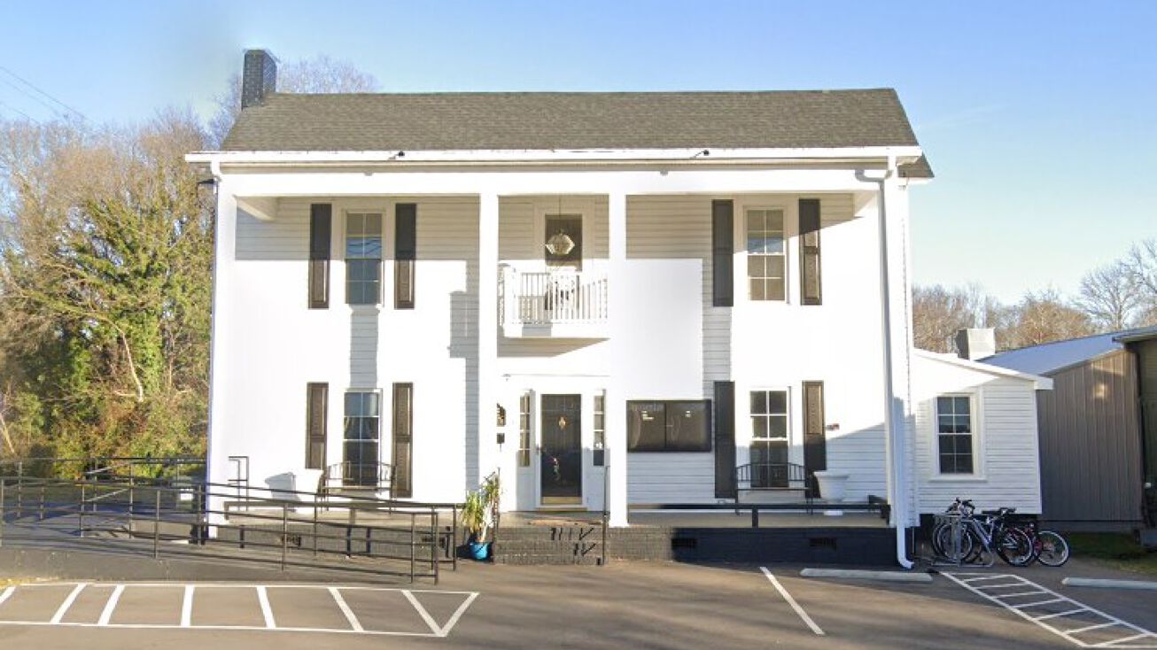 306 North Main St, Clover, SC 29710