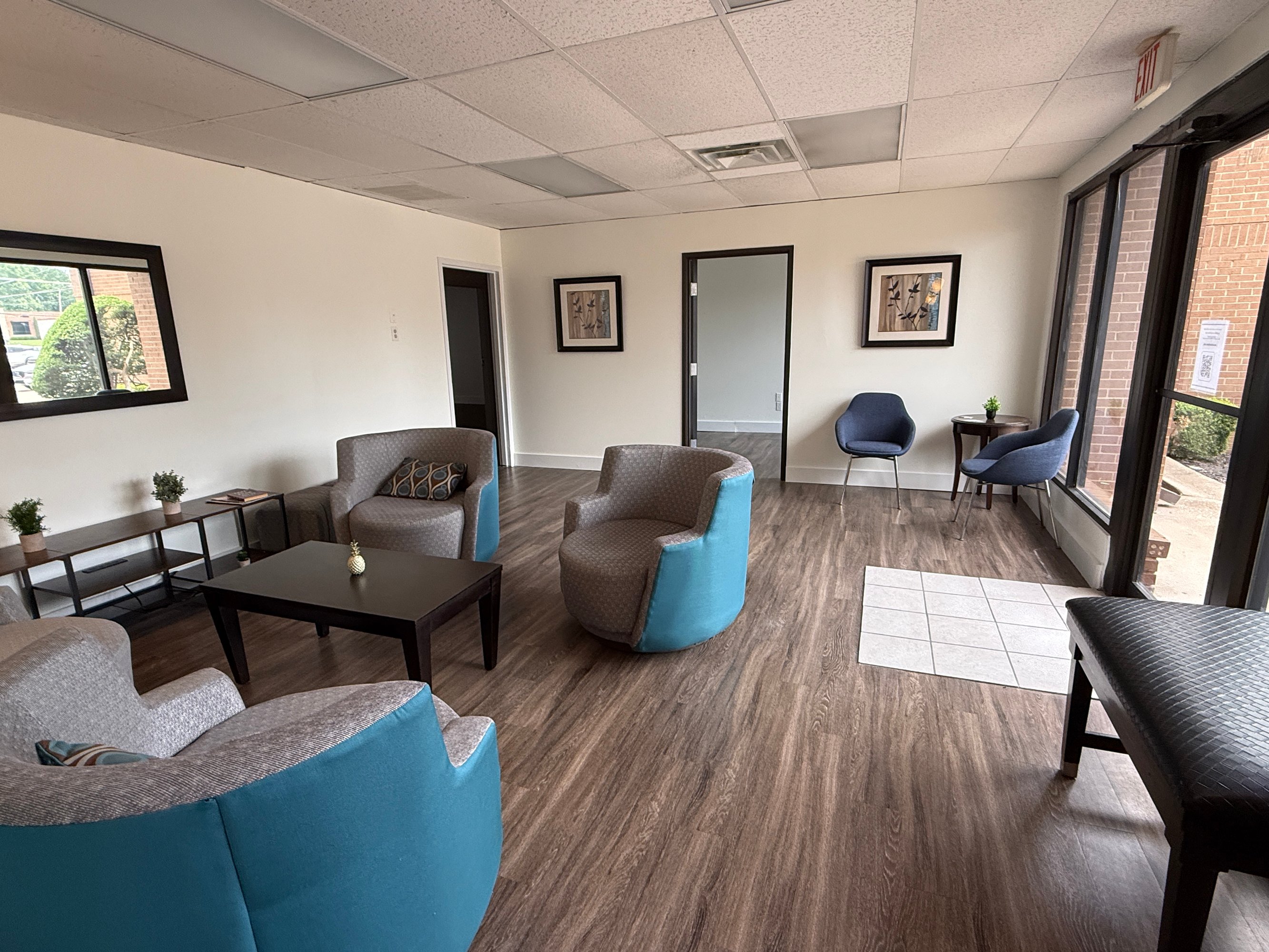 3836575