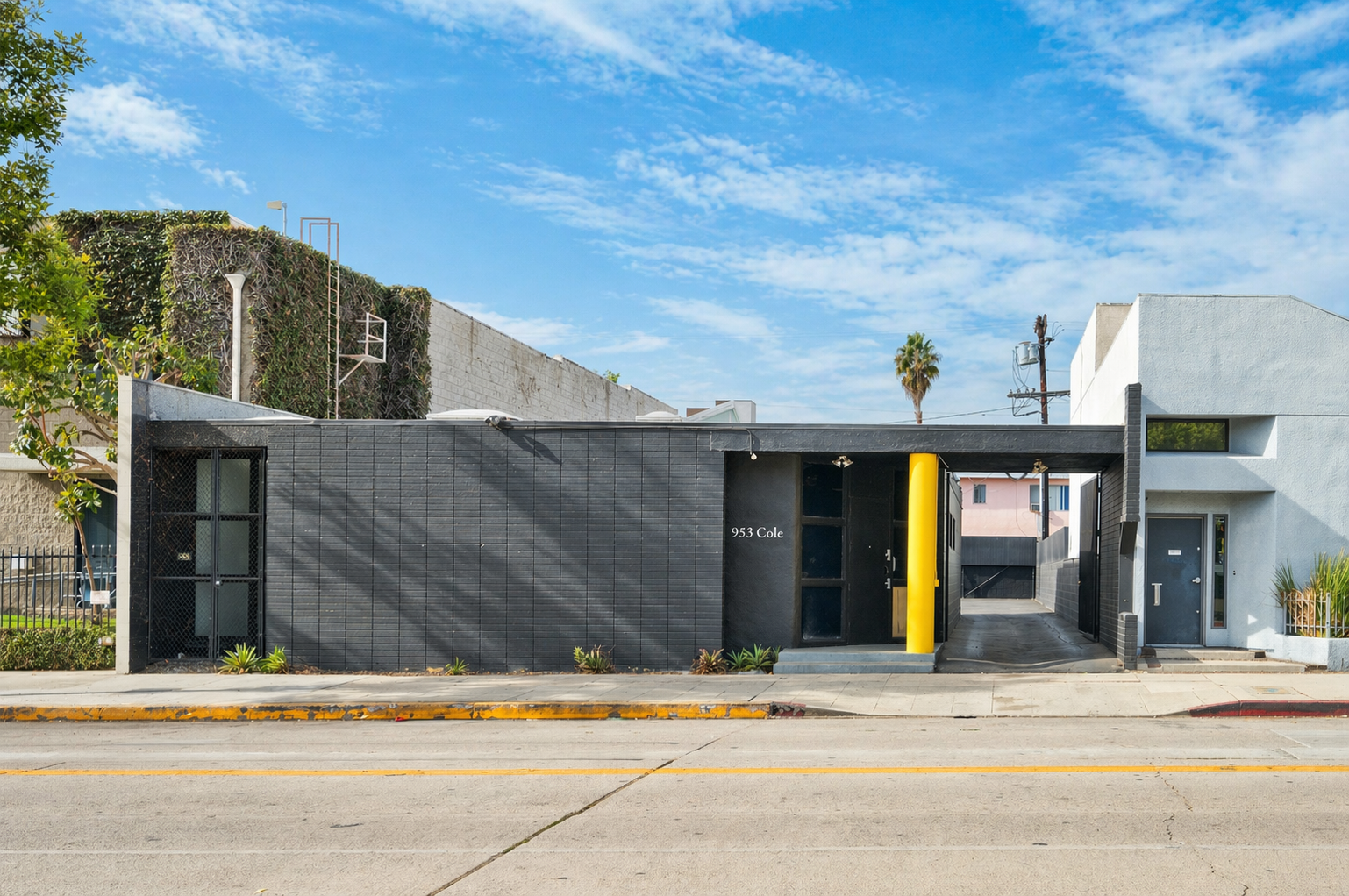 953 Cole Ave, Los Angeles, CA 90038