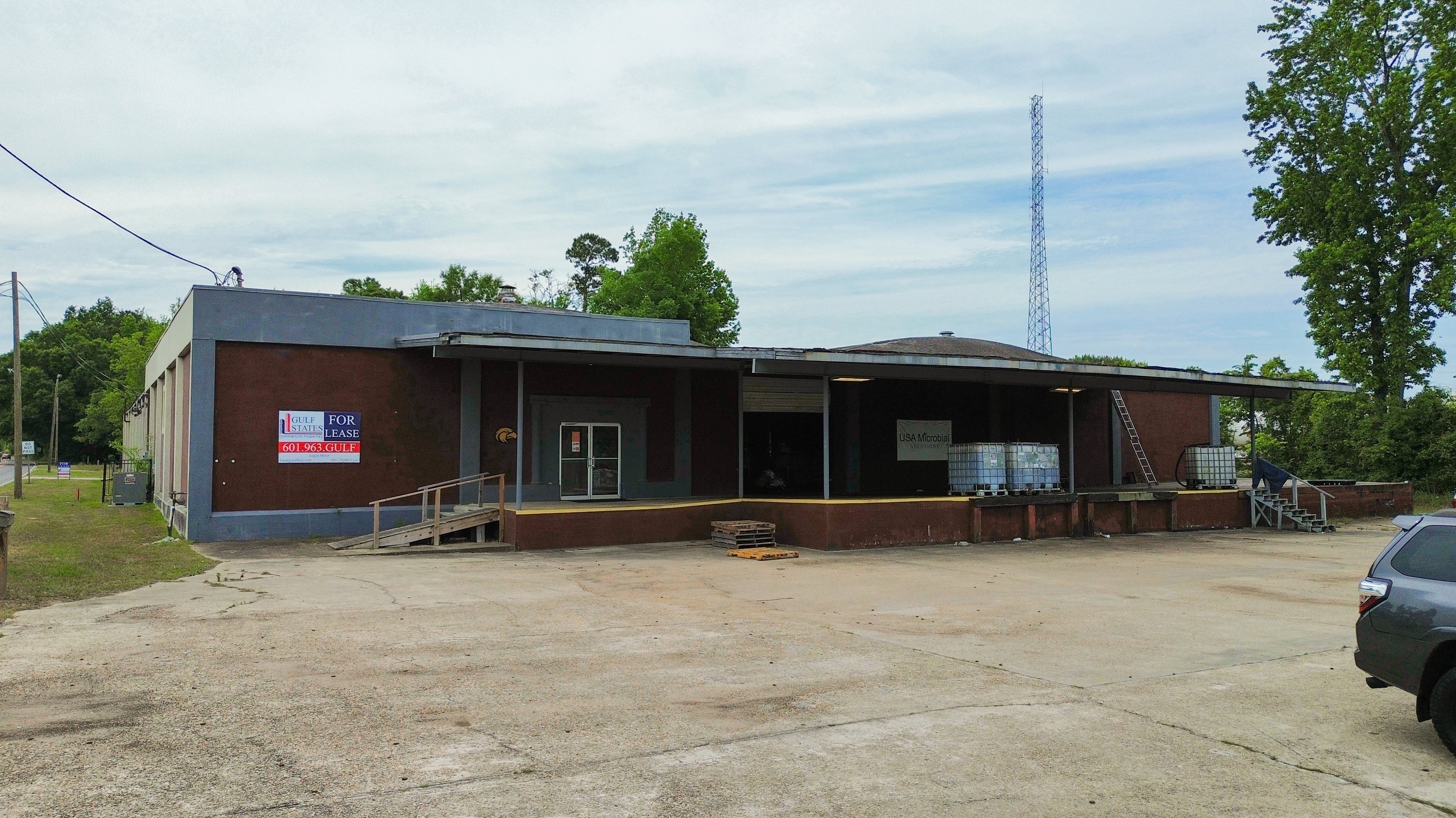 1161 James St, Hattiesburg, MS 39401