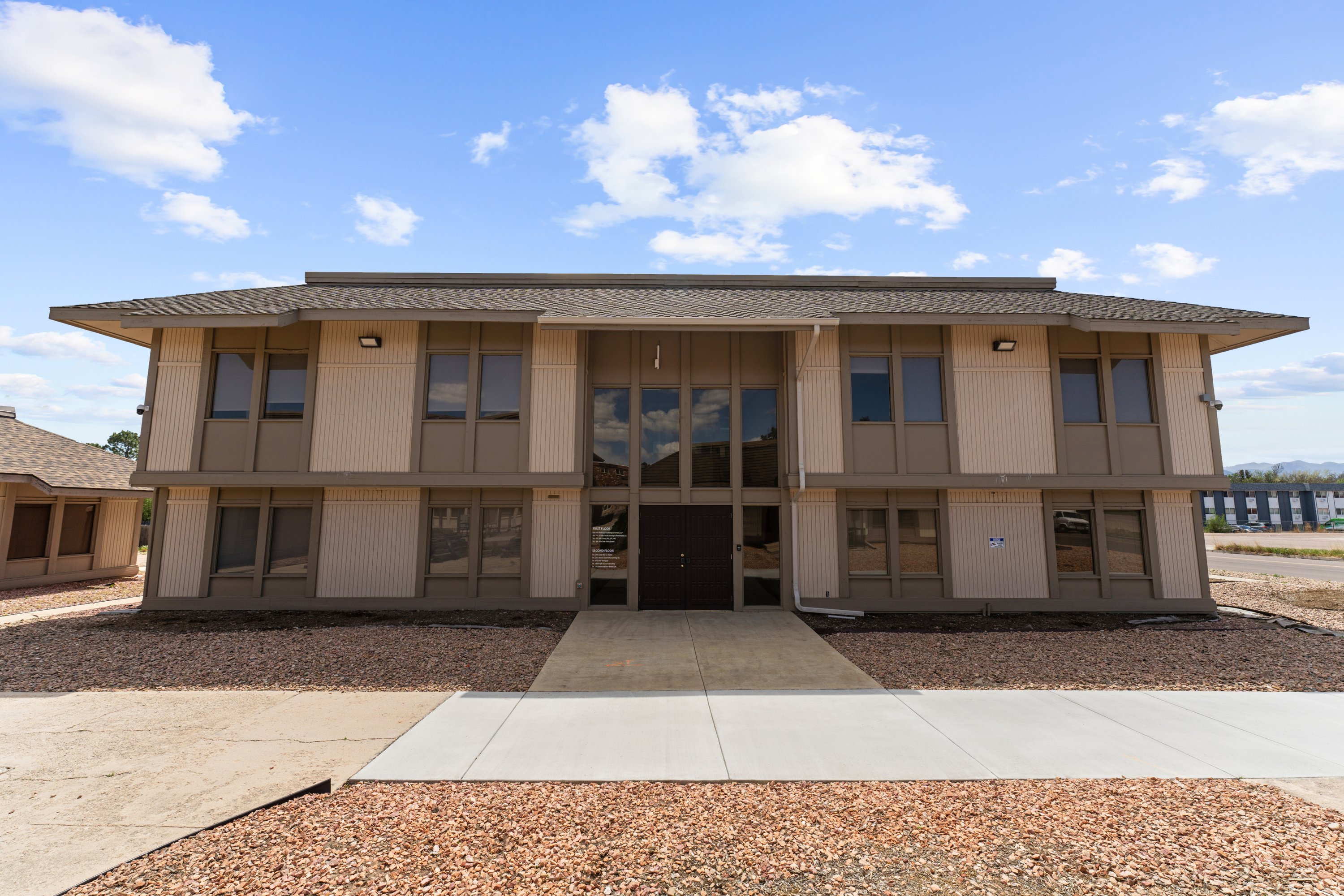 1401 Potter Dr, Colorado Springs, CO 80909