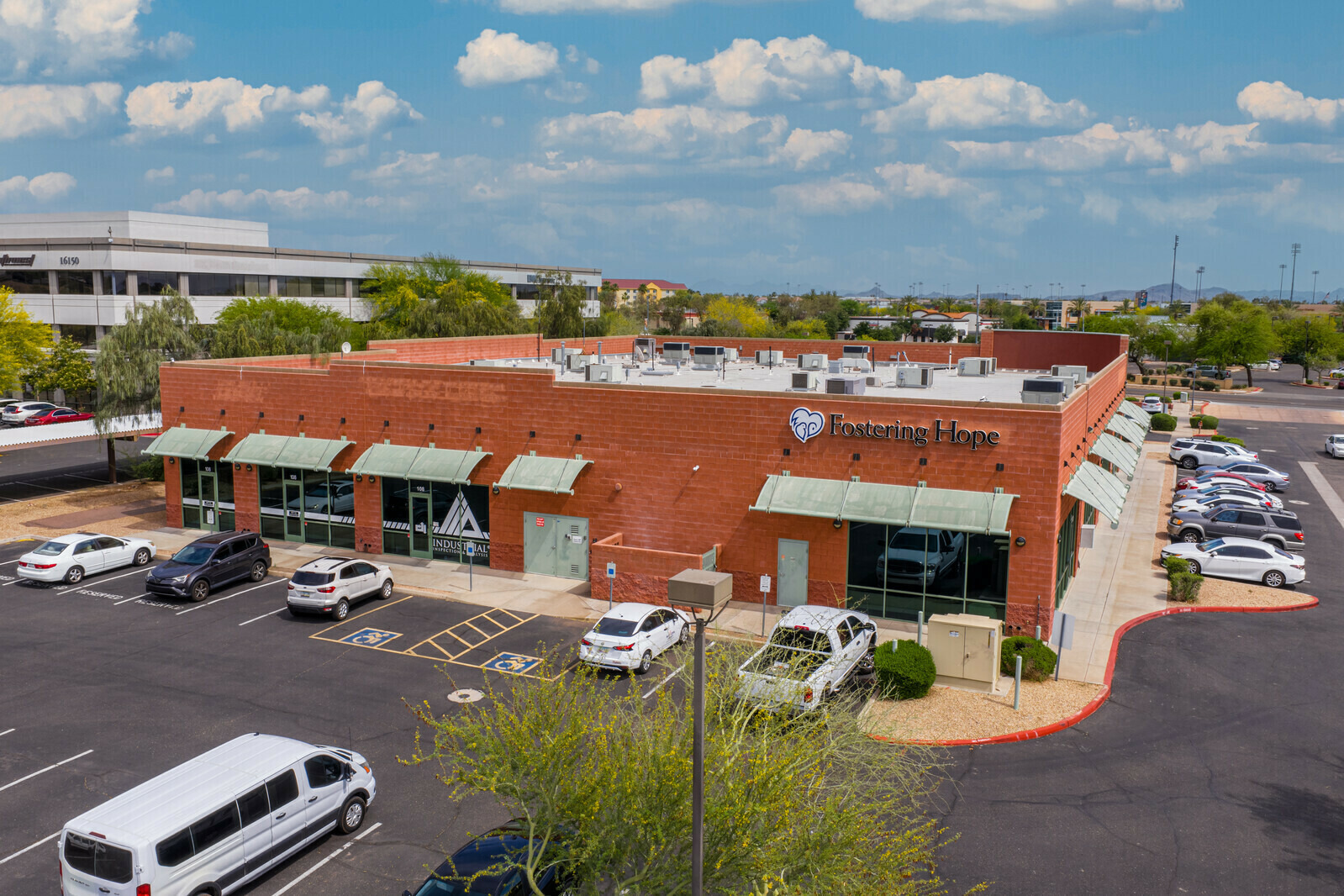 16140 N Arrowhead Fountains Ctr Dr, Peoria, AZ 85382