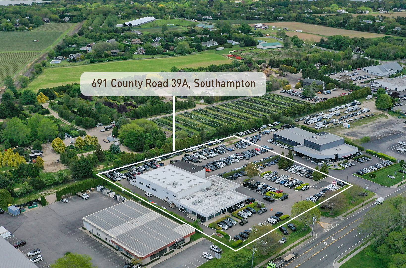 691 County Road 39A, Southampton, NY 11968