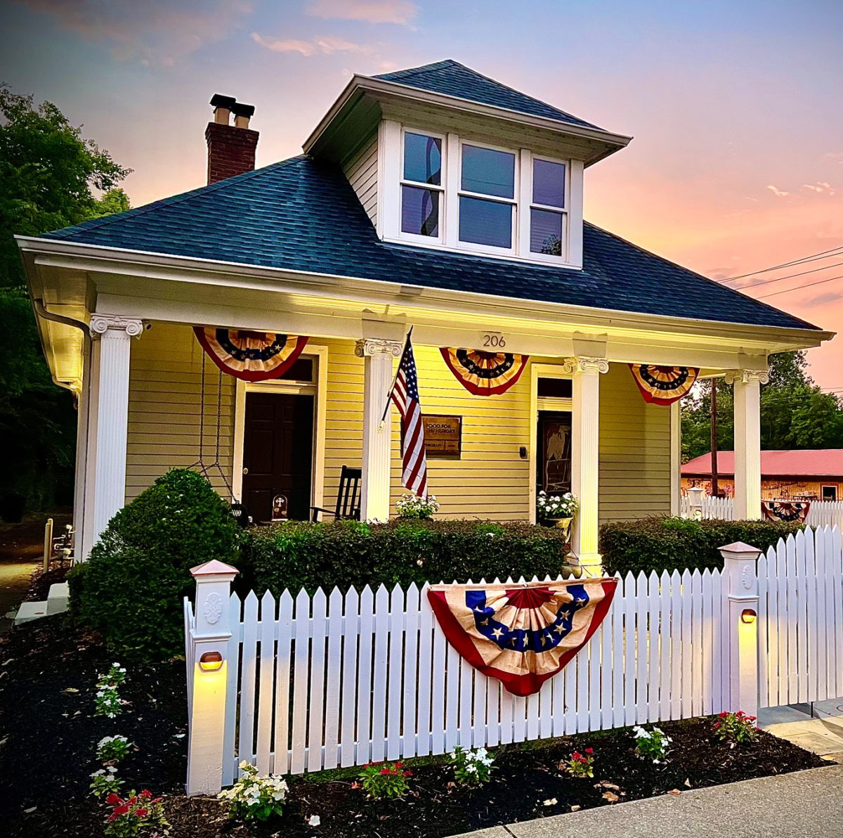 206 Bridge St, Franklin, TN 37064